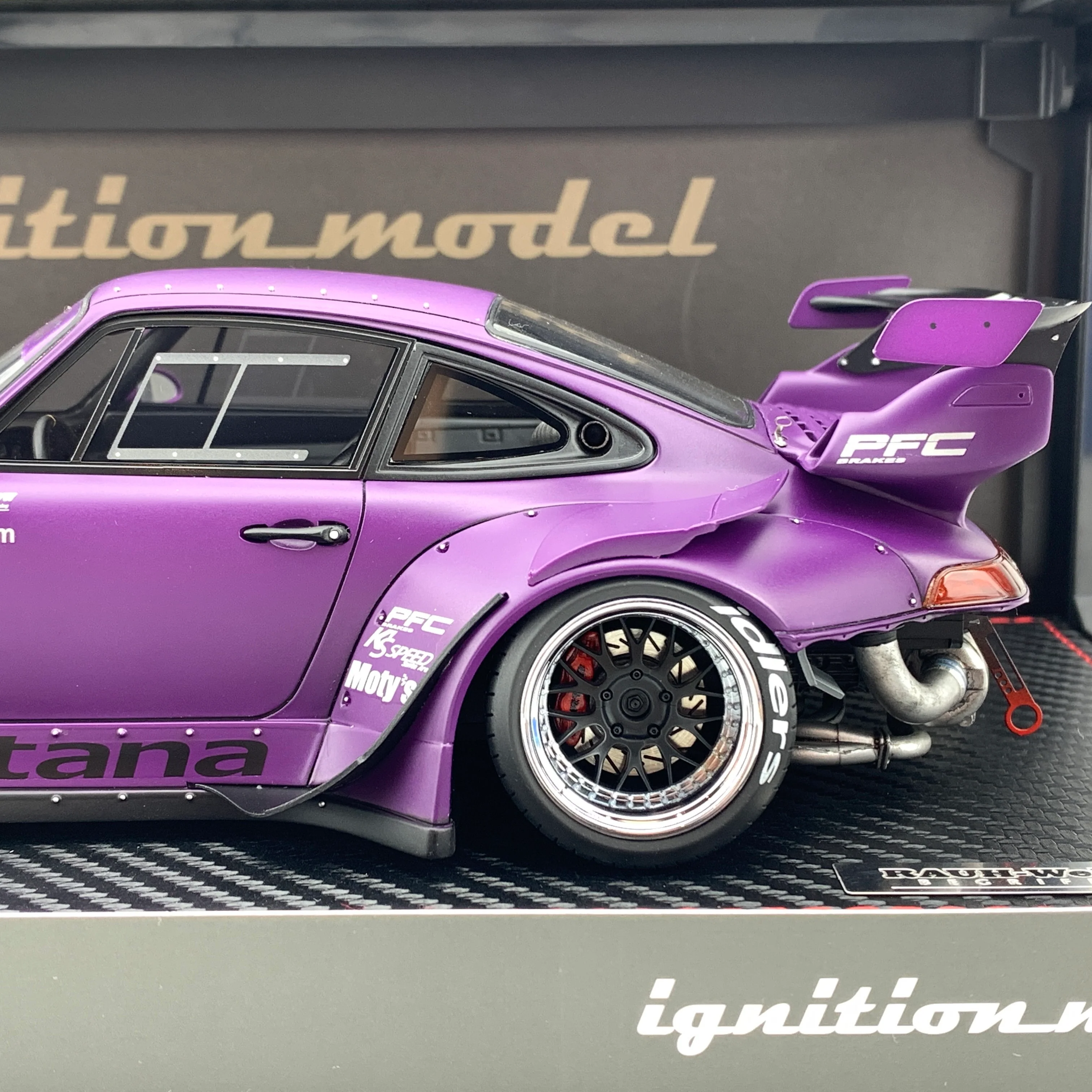 Ignition Model 1/18 RWB 993 Matt Purple IG1958 - Image 3