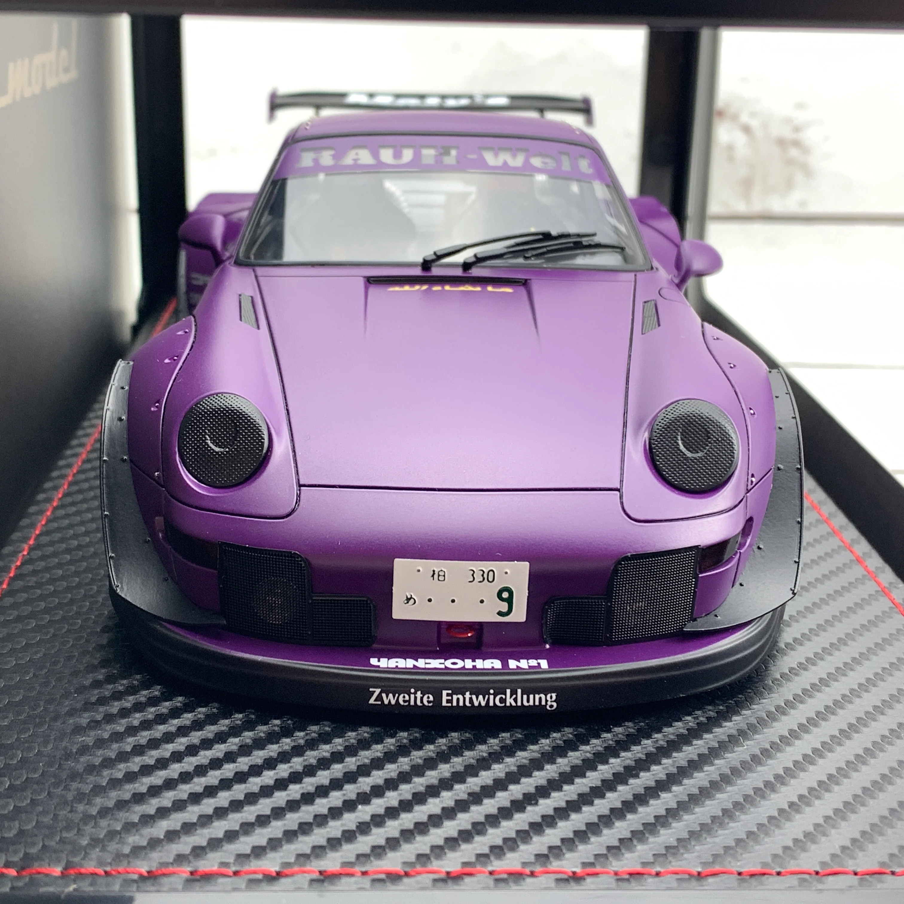 Ignition Model 1/18 RWB 993 Matt Purple IG1958 - Image 6
