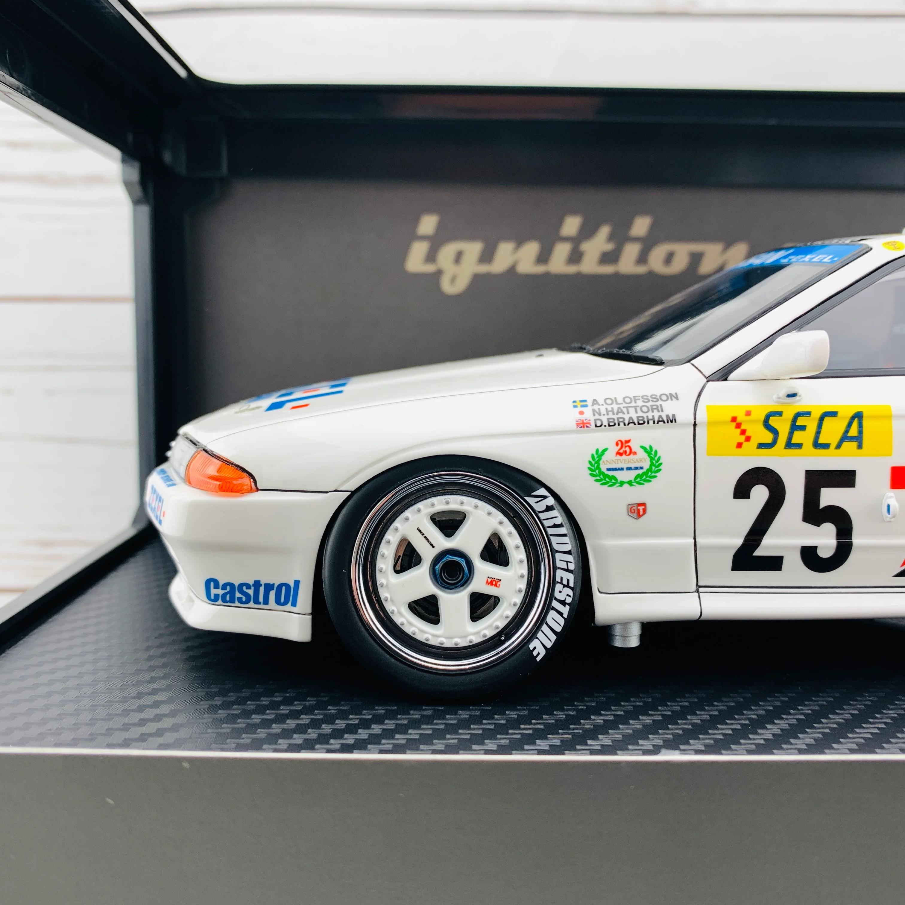 Ignition Model 1/18 ZEXEL SKYLINE (#25) 1991 SPA 24 hours IG2113 - Image 2