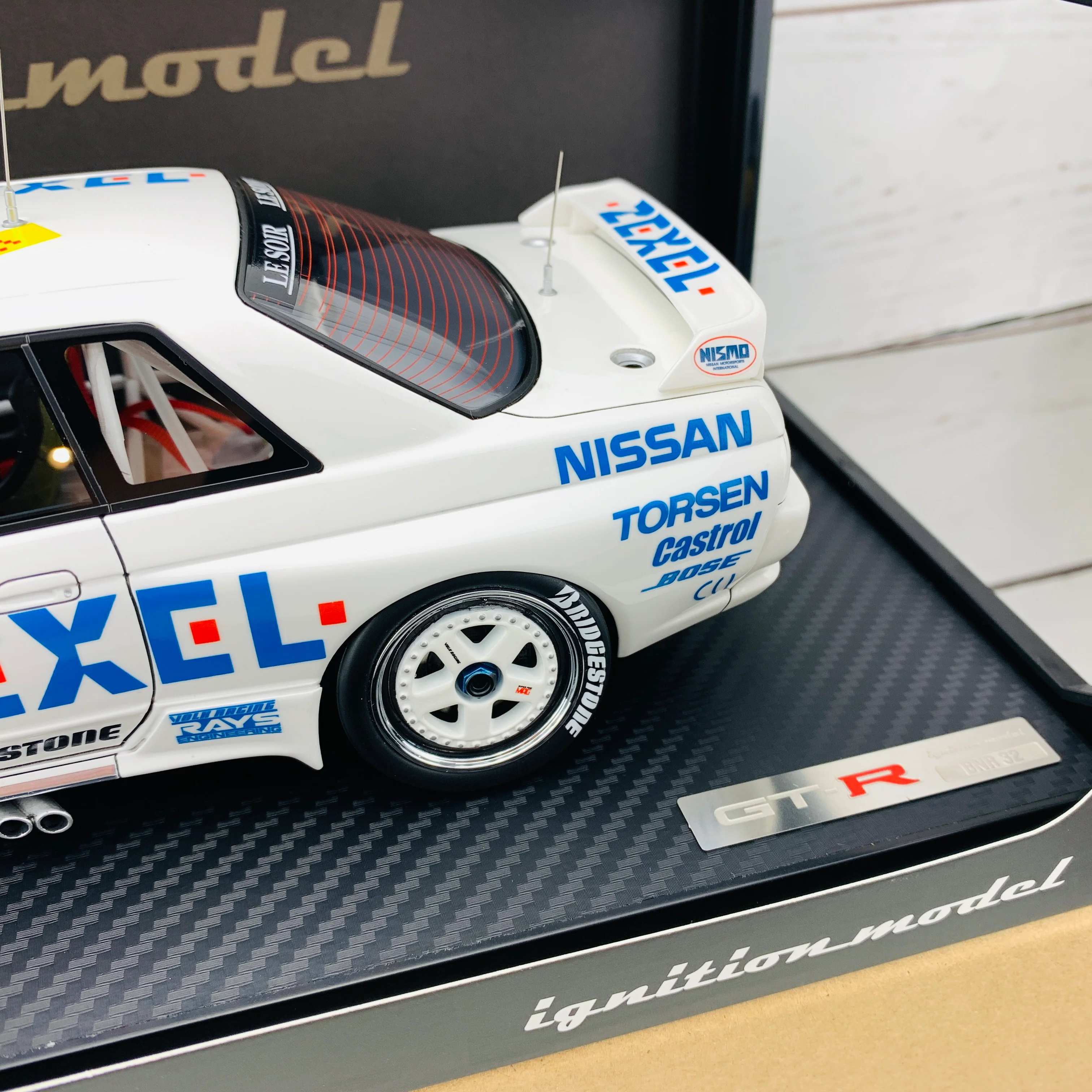 Ignition Model 1/18 ZEXEL SKYLINE (#25) 1991 SPA 24 hours IG2113 - Image 3