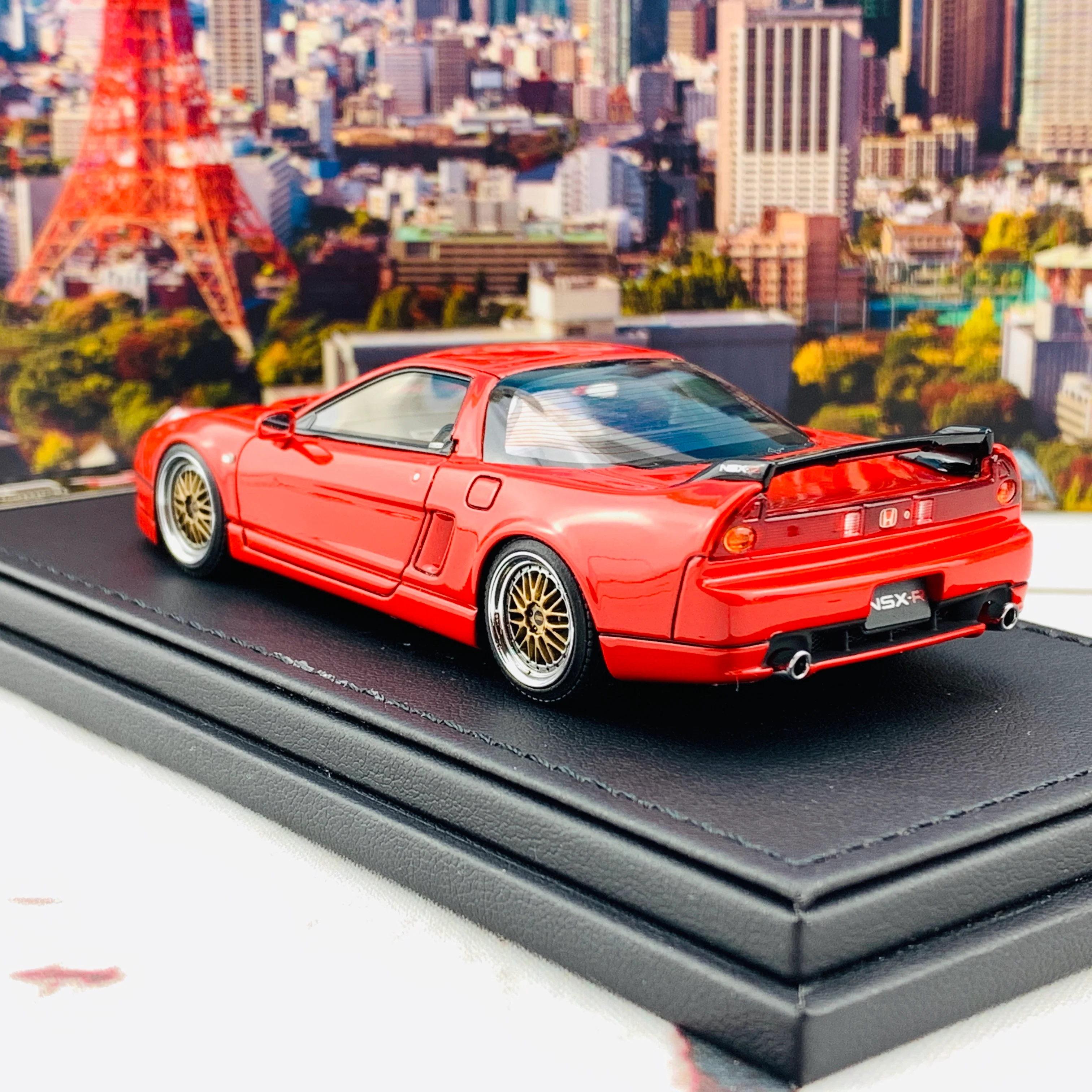 Ignition Model 1/43 Honda NSX-R (NA2) Red IG1365 - Image 4