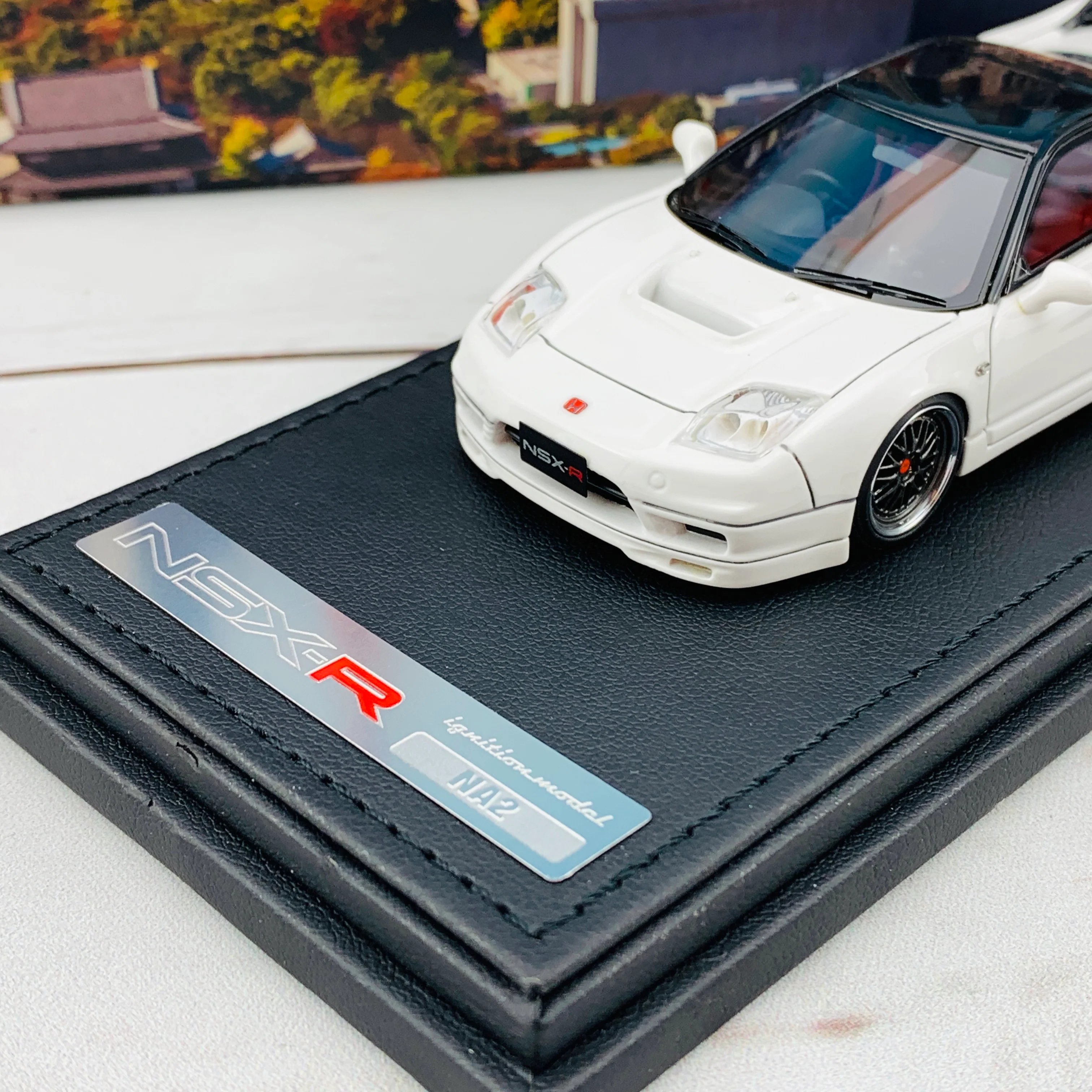 Ignition Model 1/43 Honda NSX-R (NA2) White IG1363 - Image 4