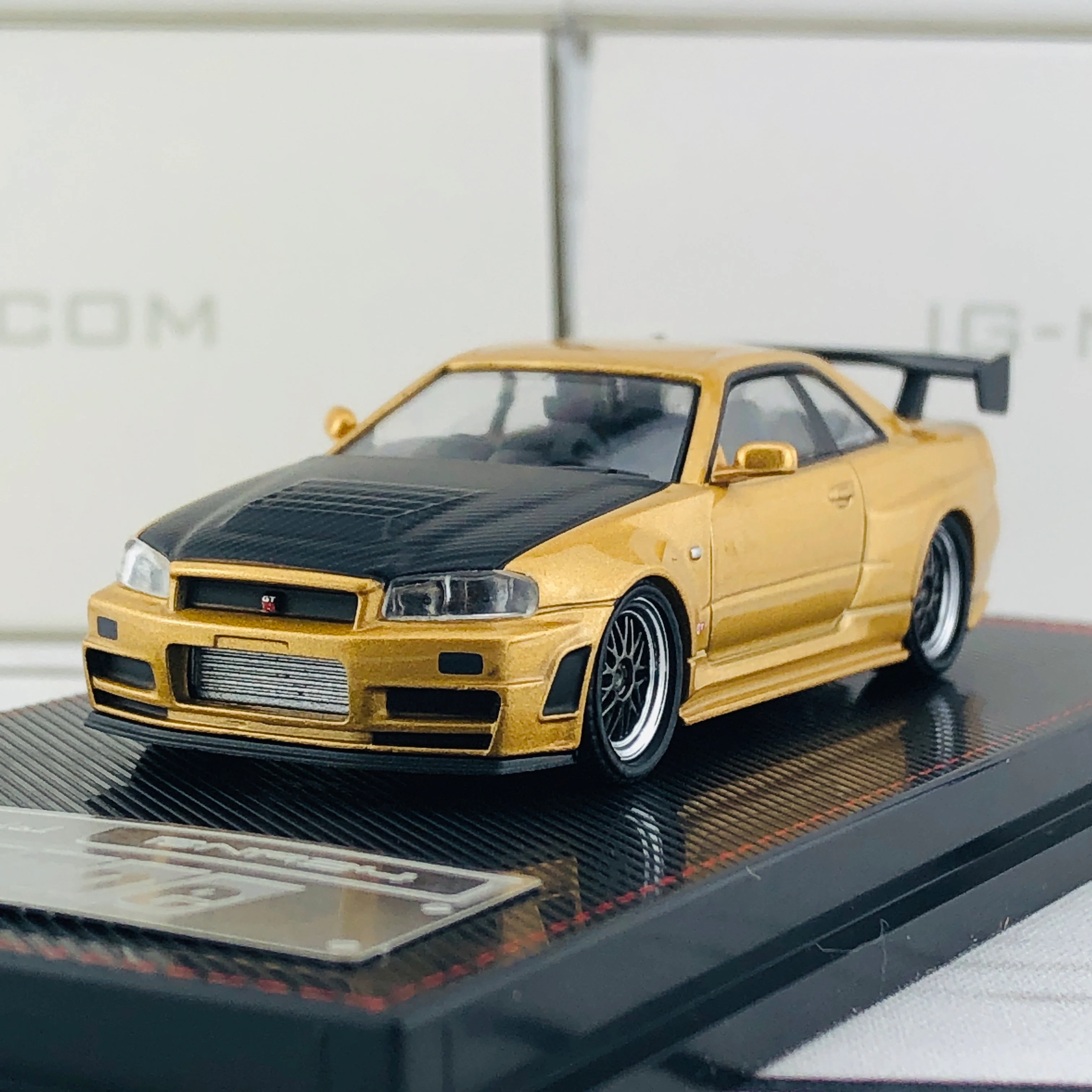 Ignition Model 1/64 Nismo R34 GTR Z-tune Gold 1875 - Image 3