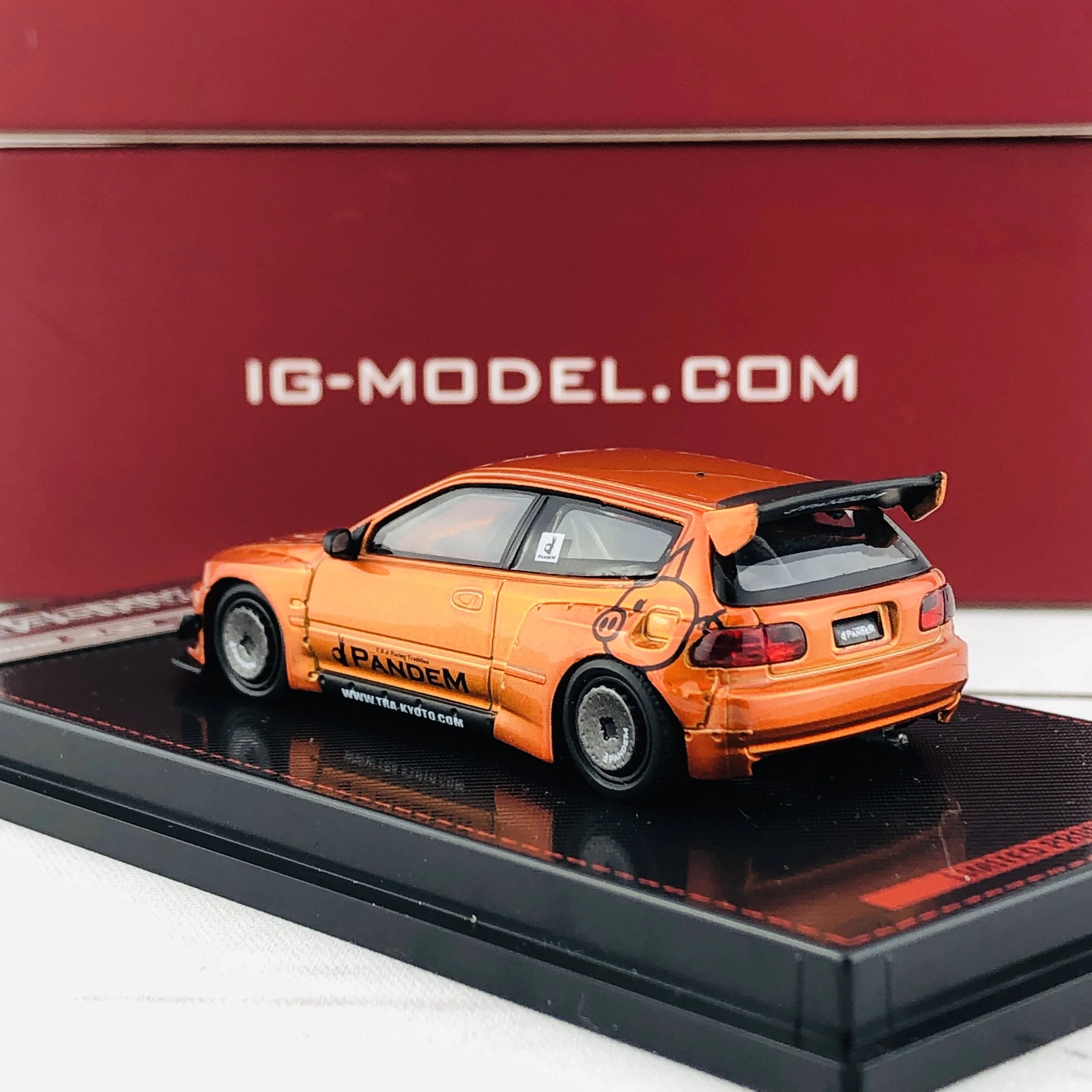 Ignition Model 1/64 Pandem Civic (EG6) Orange Metallic 1702 - Image 4