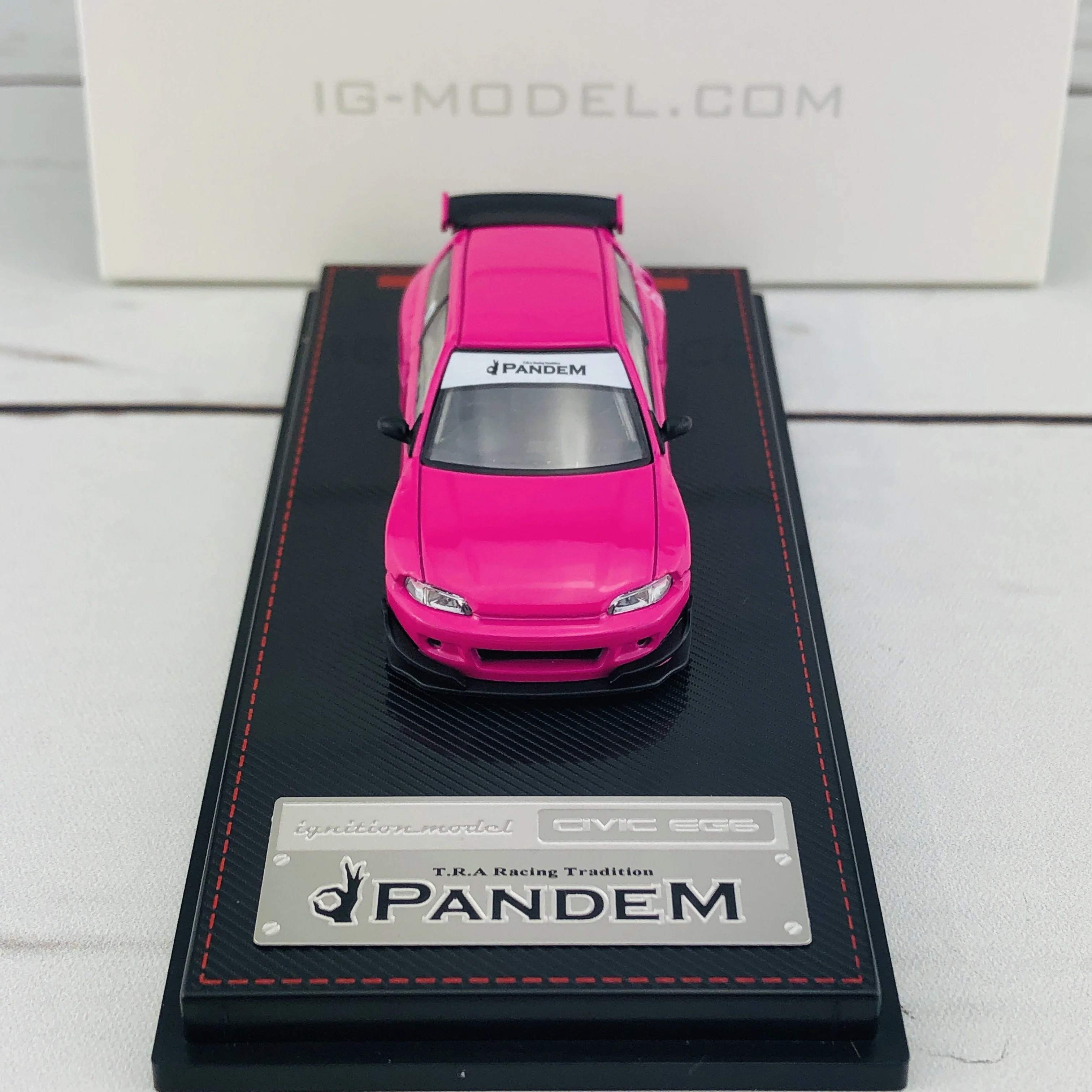 Ignition Model 1/64 Pandem Civic (EG6) Pink 1839 - Image 7