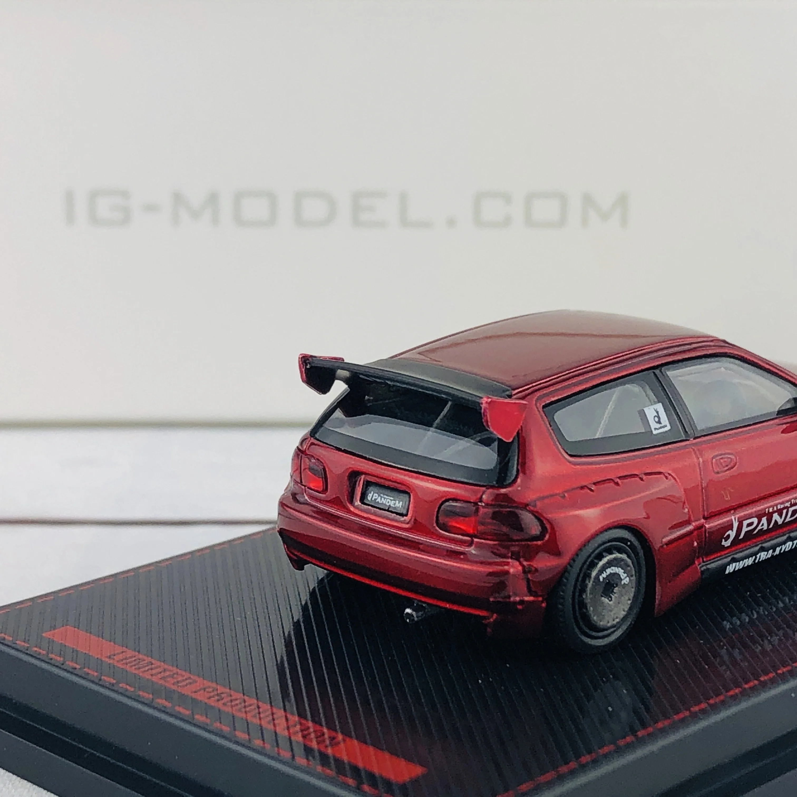 Ignition Model 1/64 Pandem Civic (EG6) Red Metallic 1414 - Image 5