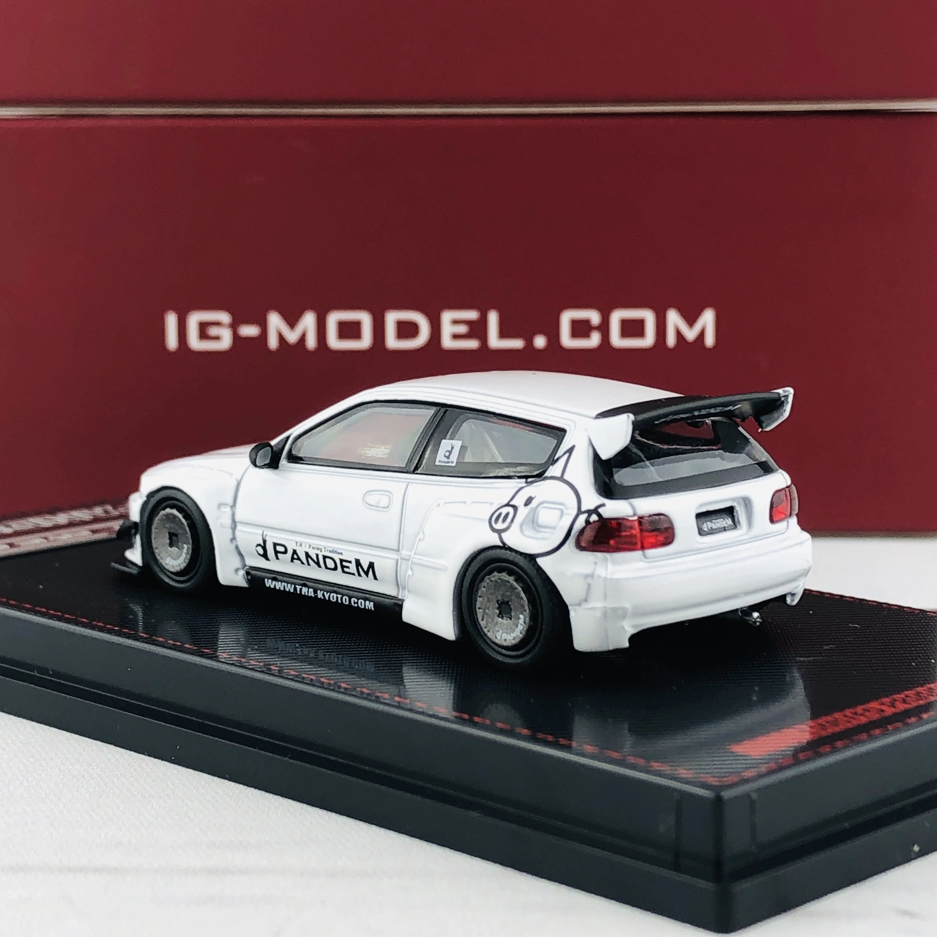 Ignition Model 1/64 Pandem Civic (EG6) White 1415 - Image 4