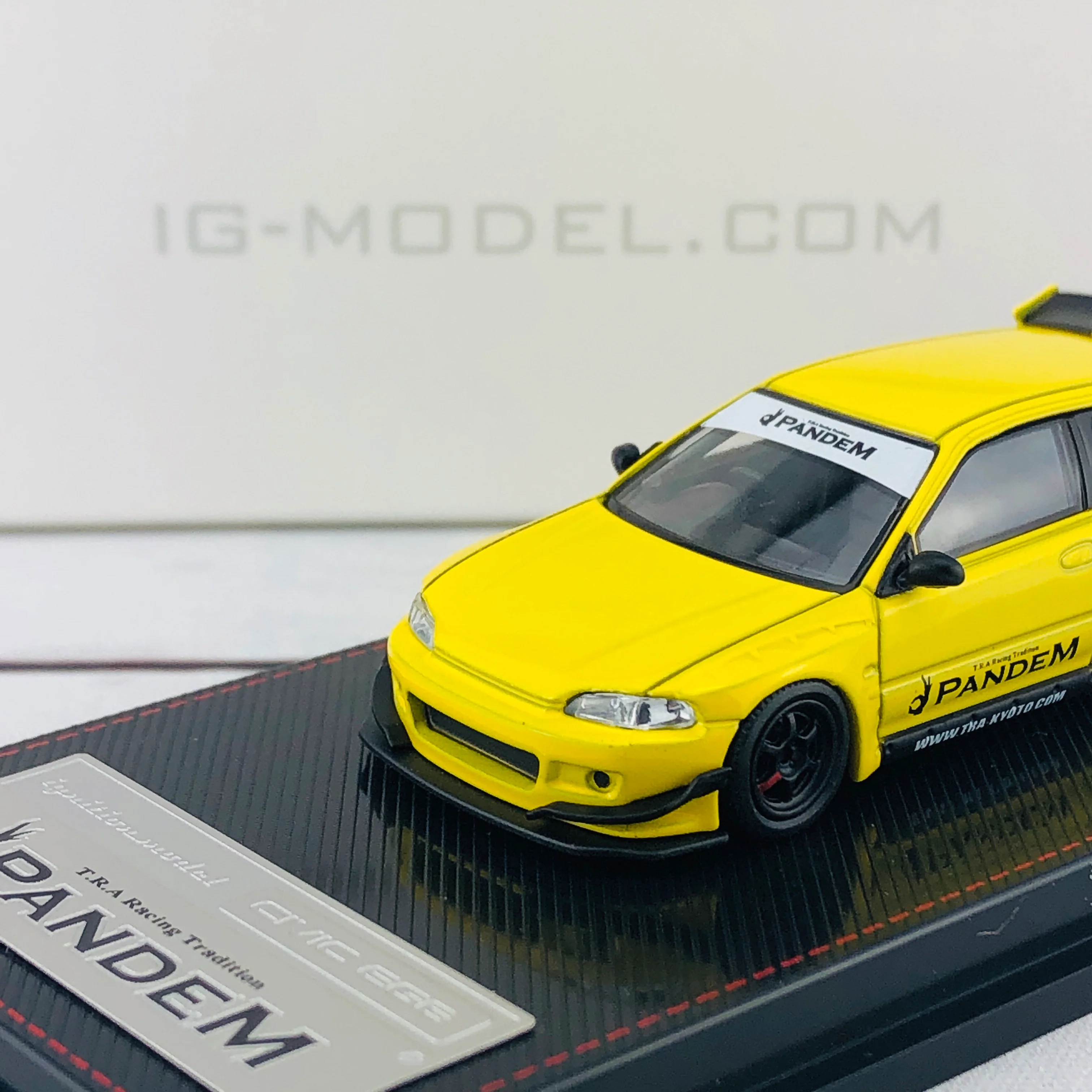 Ignition Model 1/64 Pandem Civic (EG6) Yellow 1416 - Image 3
