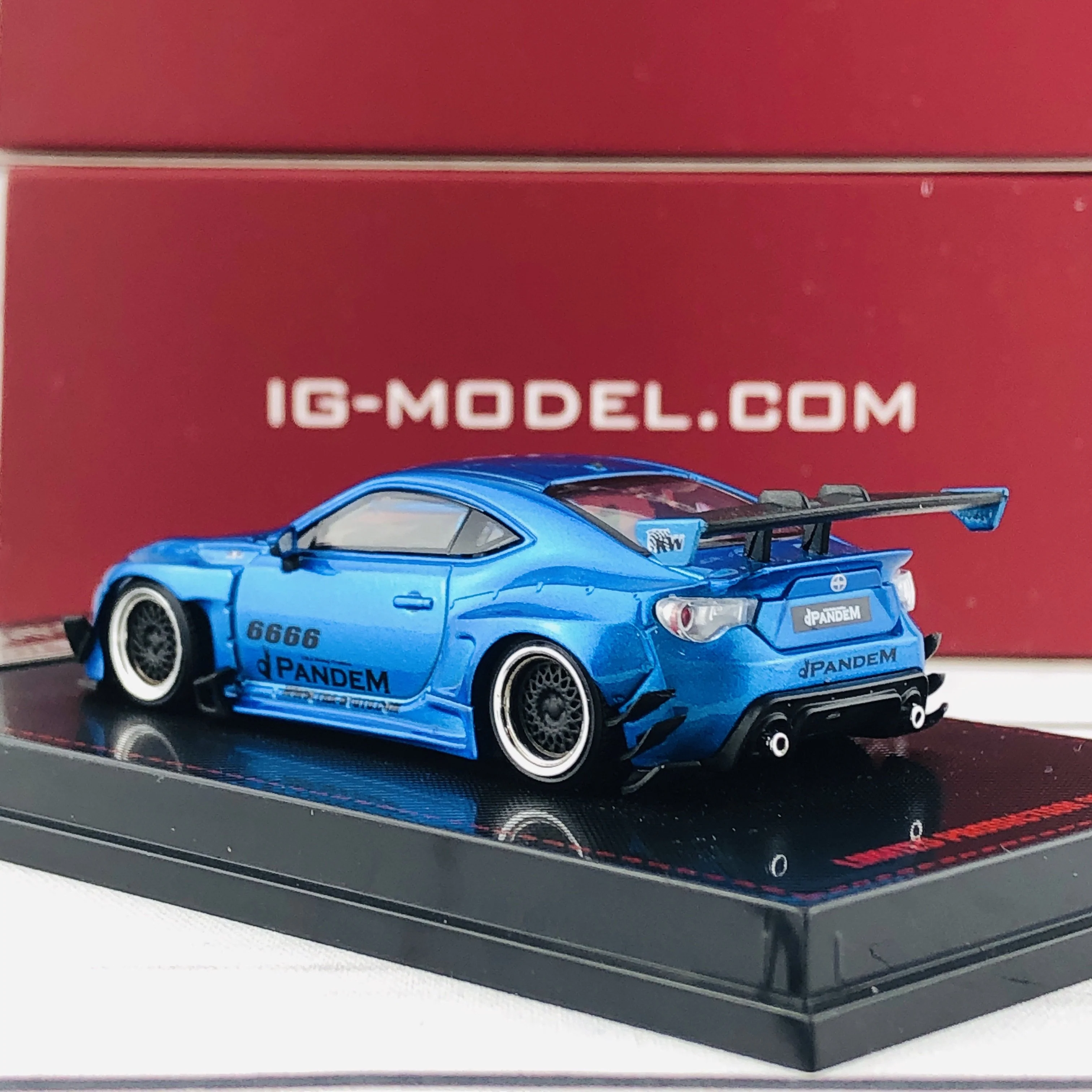 Ignition Model 1/64 Pandem Toyota 86 V3 Blue Metallic 1403 - Image 4