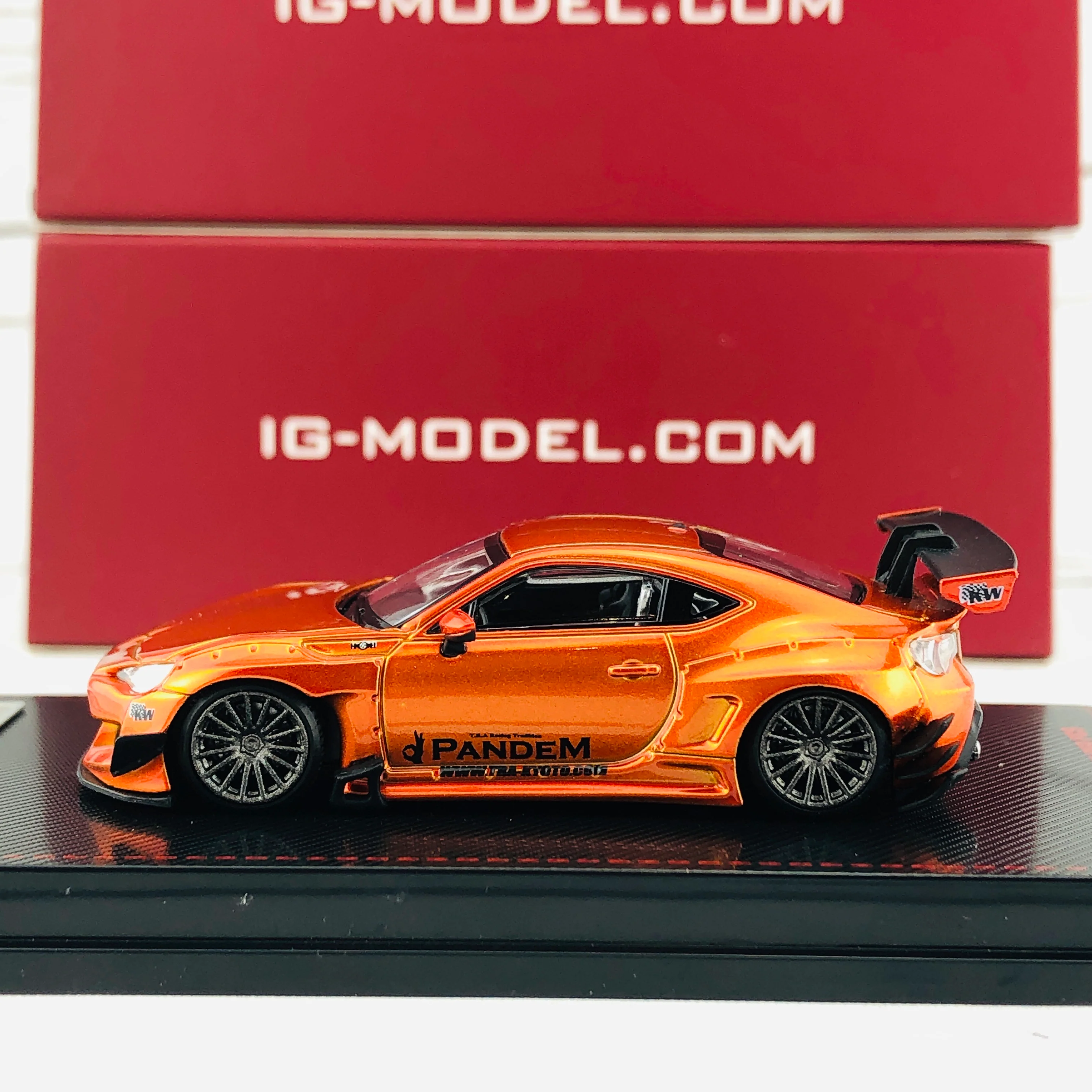 Ignition Model 1/64 Pandem Toyota 86 V3 Orange Metallic 1404 - Image 2
