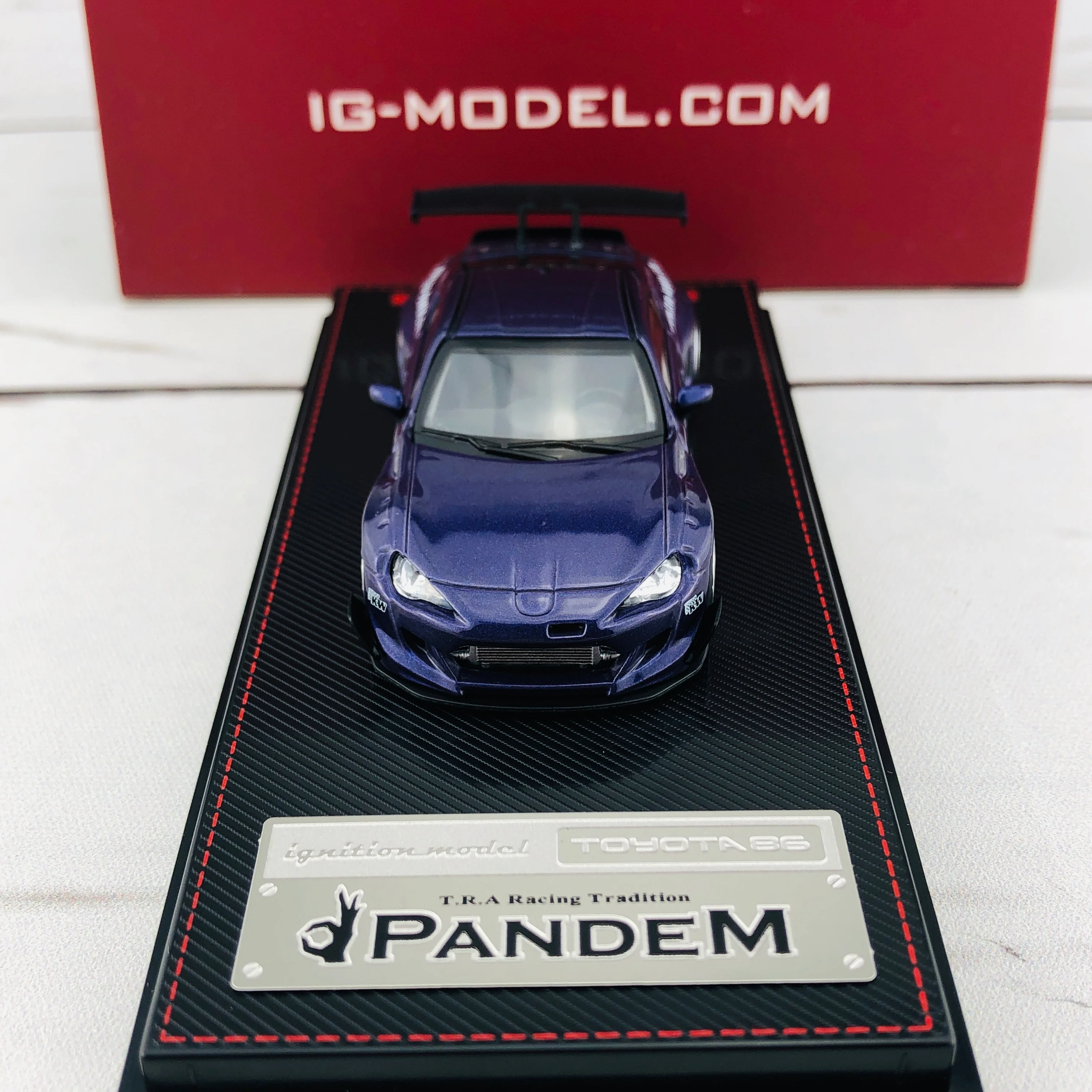Ignition Model 1/64 Pandem Toyota 86 V3 Purple Metallic 1755 - Image 7