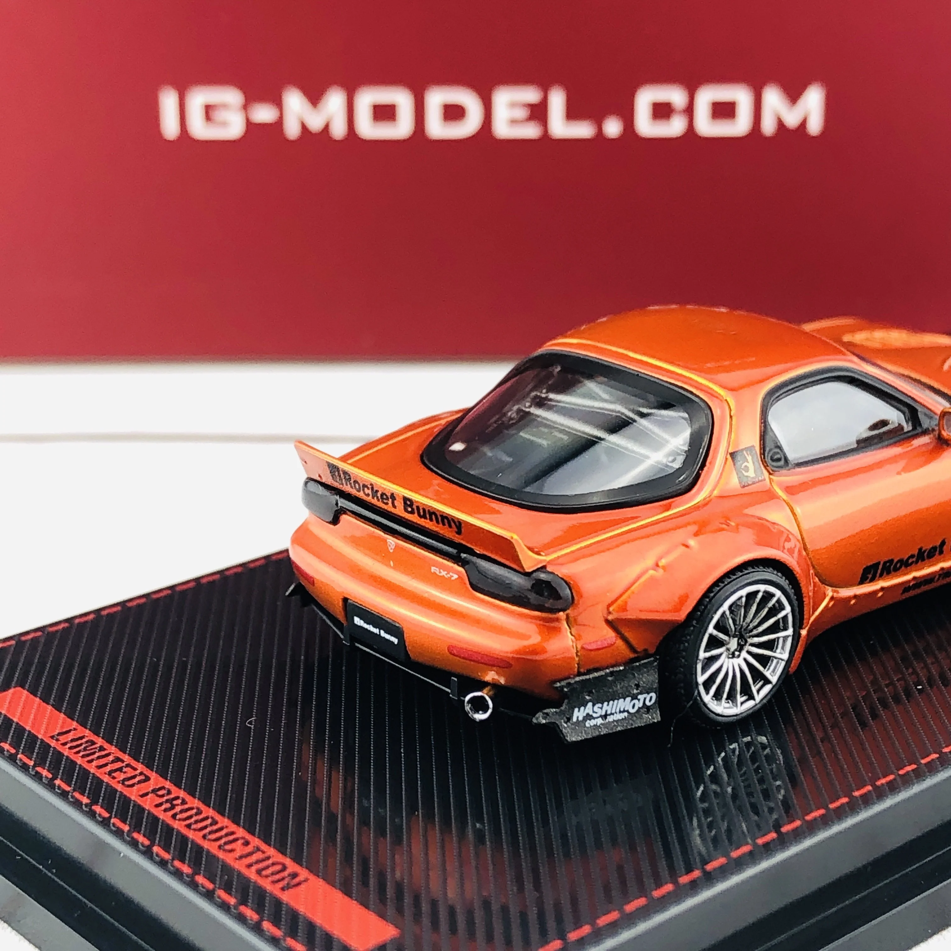 Ignition Model 1/64 Rocket Bunny RX7 (FD35) Orange Metallic 1650 - Image 5