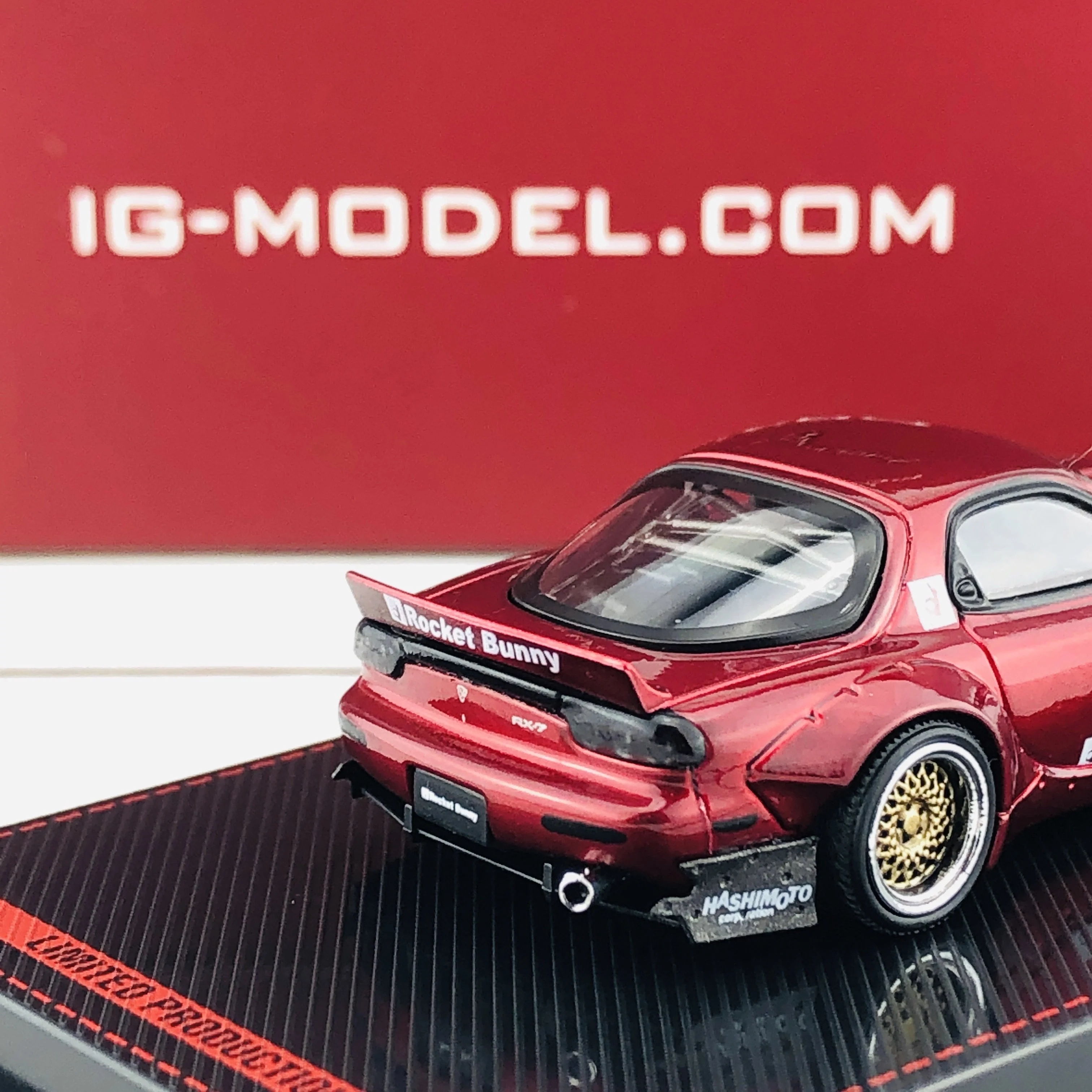 Ignition Model 1/64 Rocket Bunny RX7 (FD35) Red Metallic 1407 - Image 5