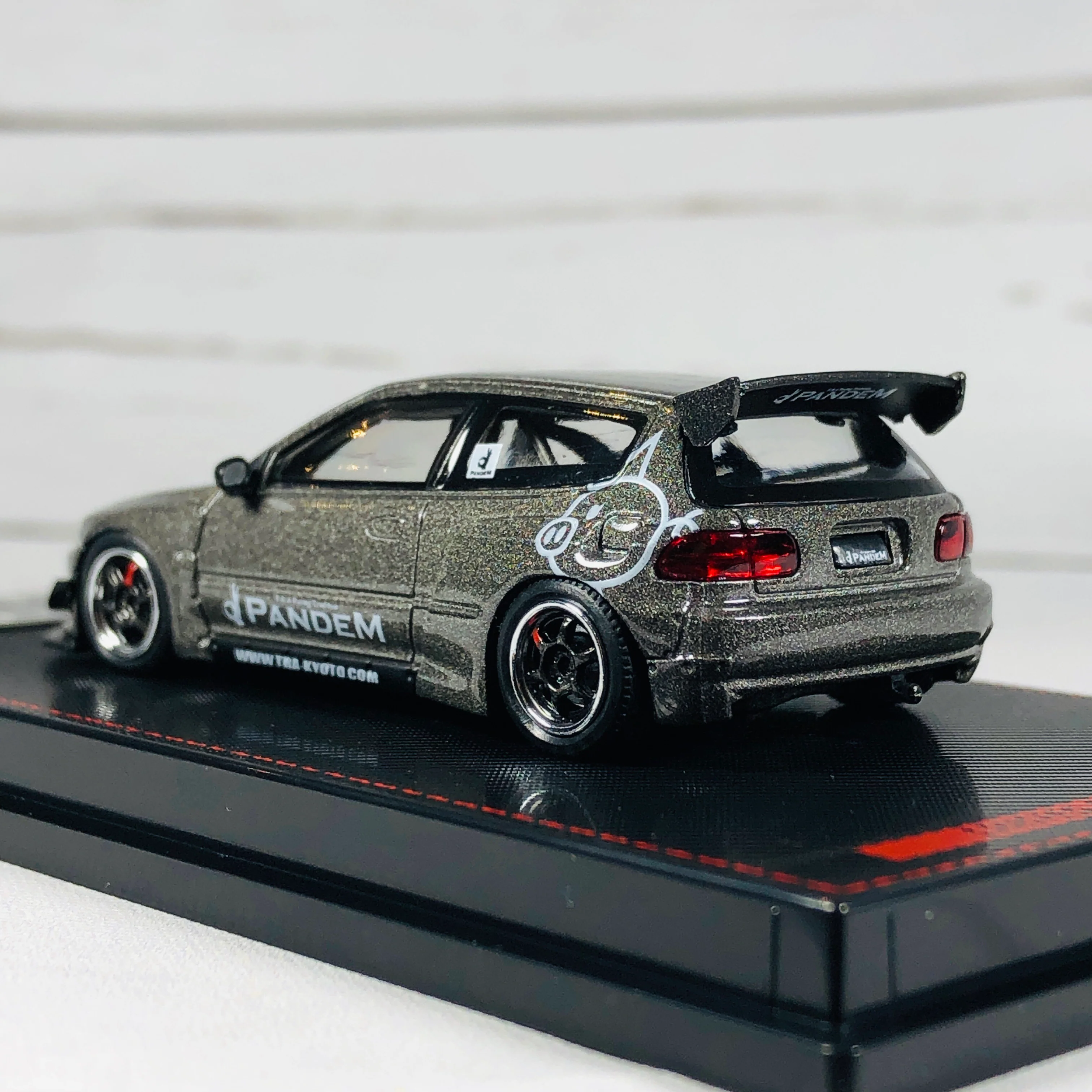 Ignition model 1/64 PANDEM CIVIC (EG6) Gun Metallic - Image 6