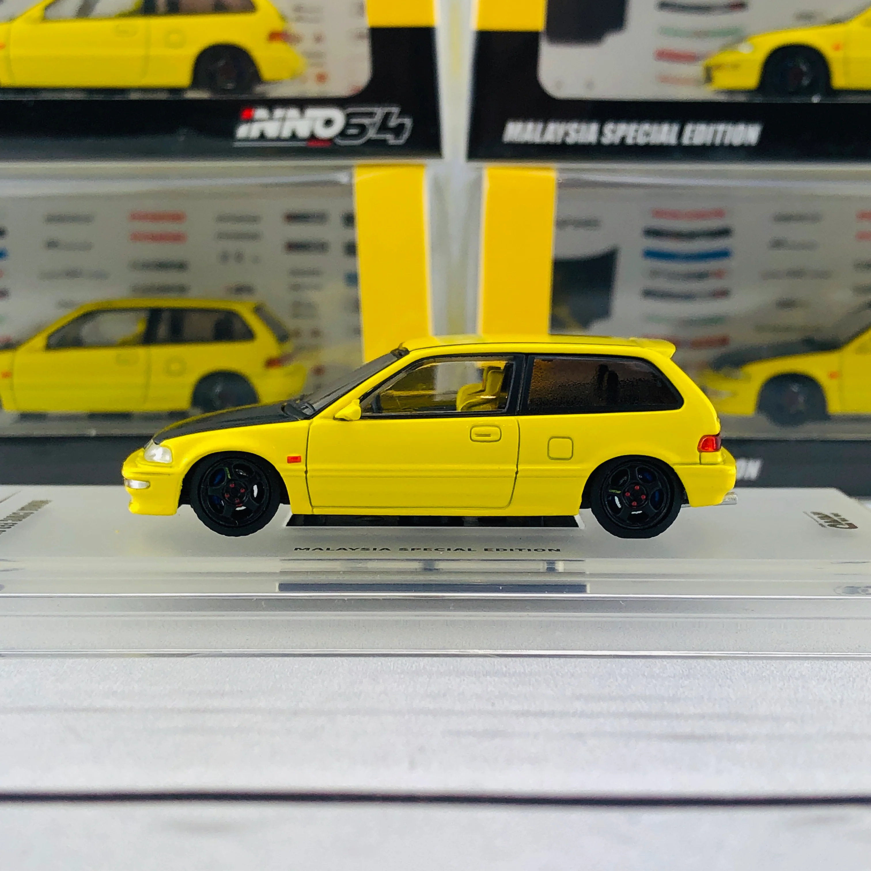 INNO64 HONDA CIVIC EF9 SiR Malaysia Special Edition IN64-EF9-YLMLS - Image 2