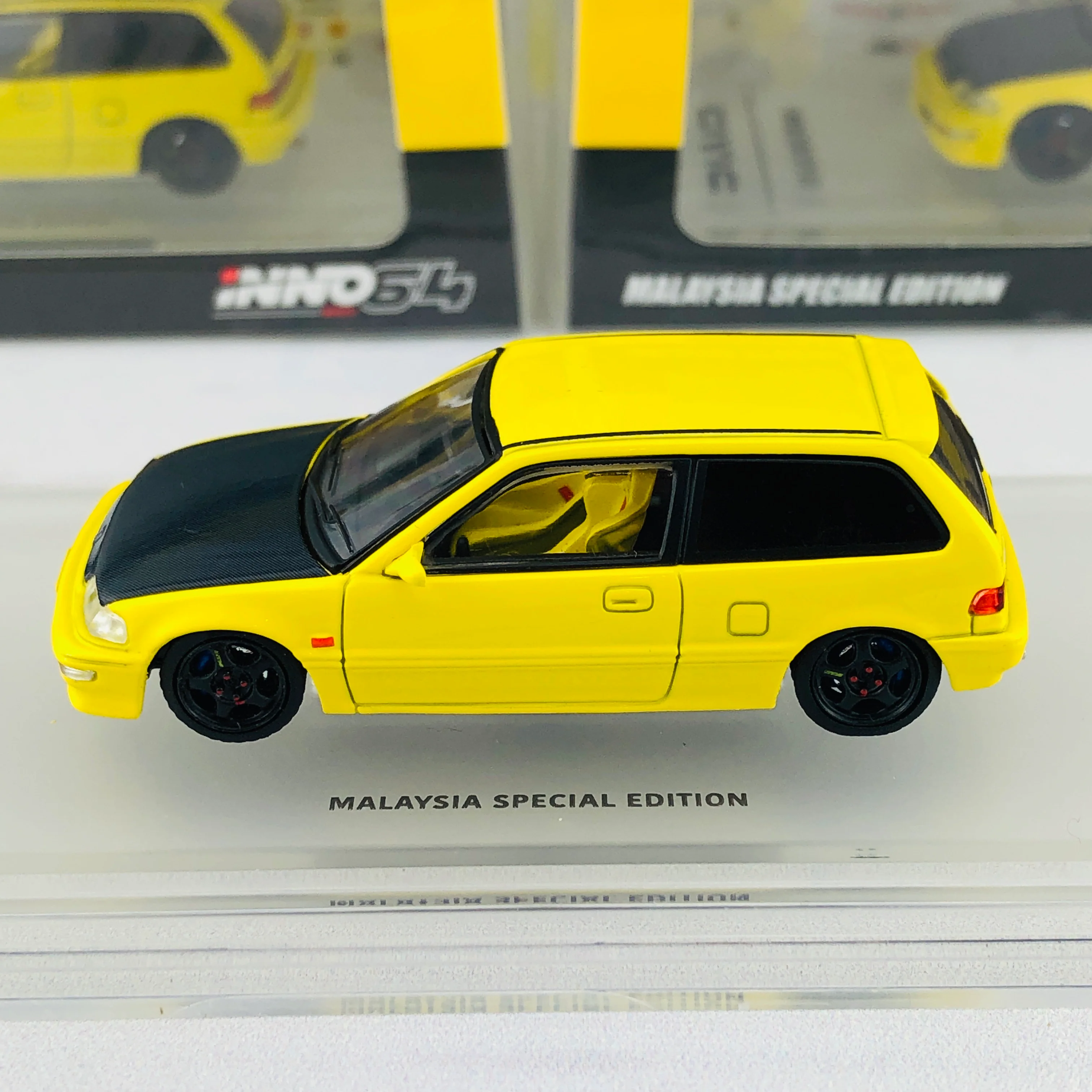 INNO64 HONDA CIVIC EF9 SiR Malaysia Special Edition IN64-EF9-YLMLS - Image 6