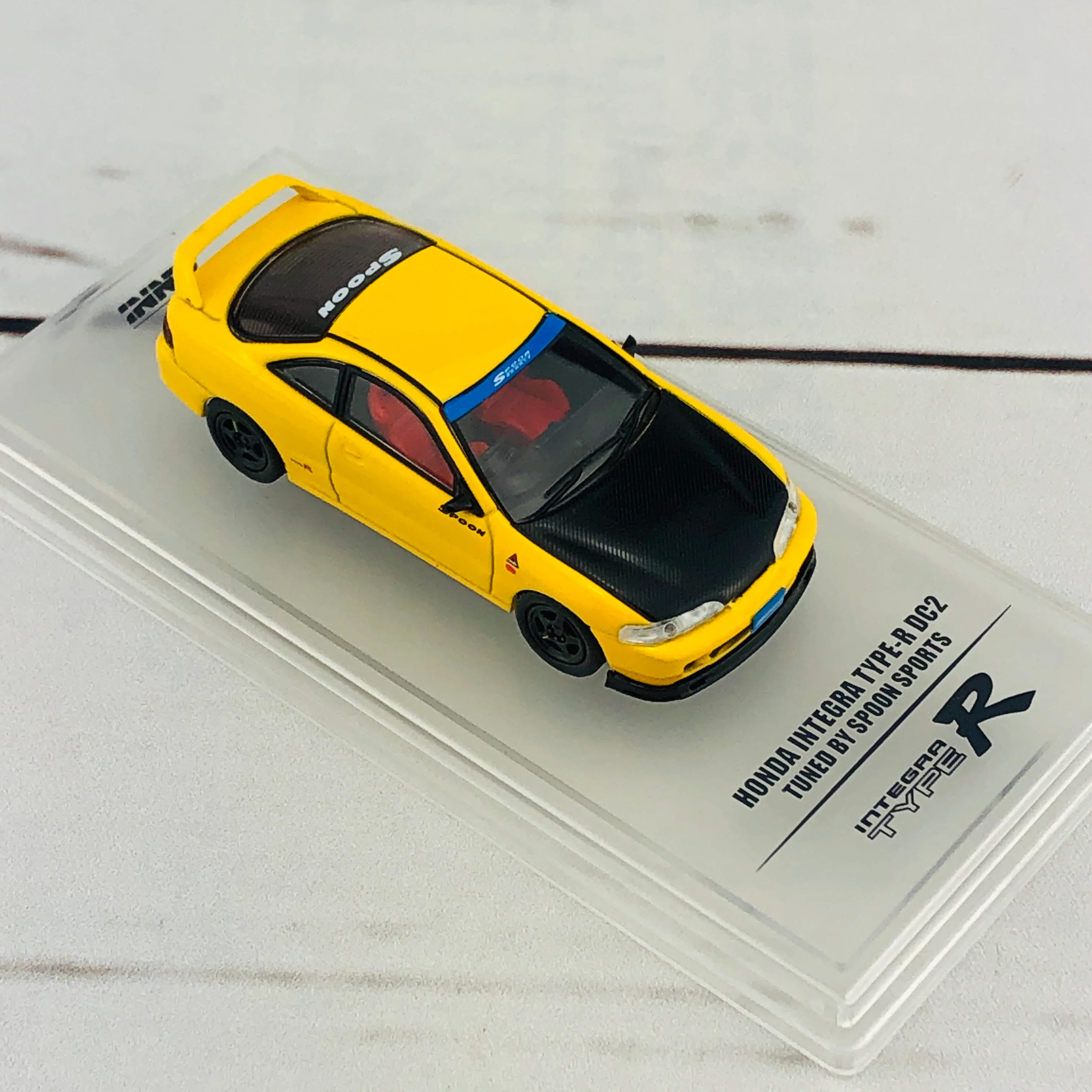 INNO64 1/64 Honda Integra Type-R DC2 Tuned by Spoon Malaysian Special Edition IN64-DC2-YSPMS - Image 9