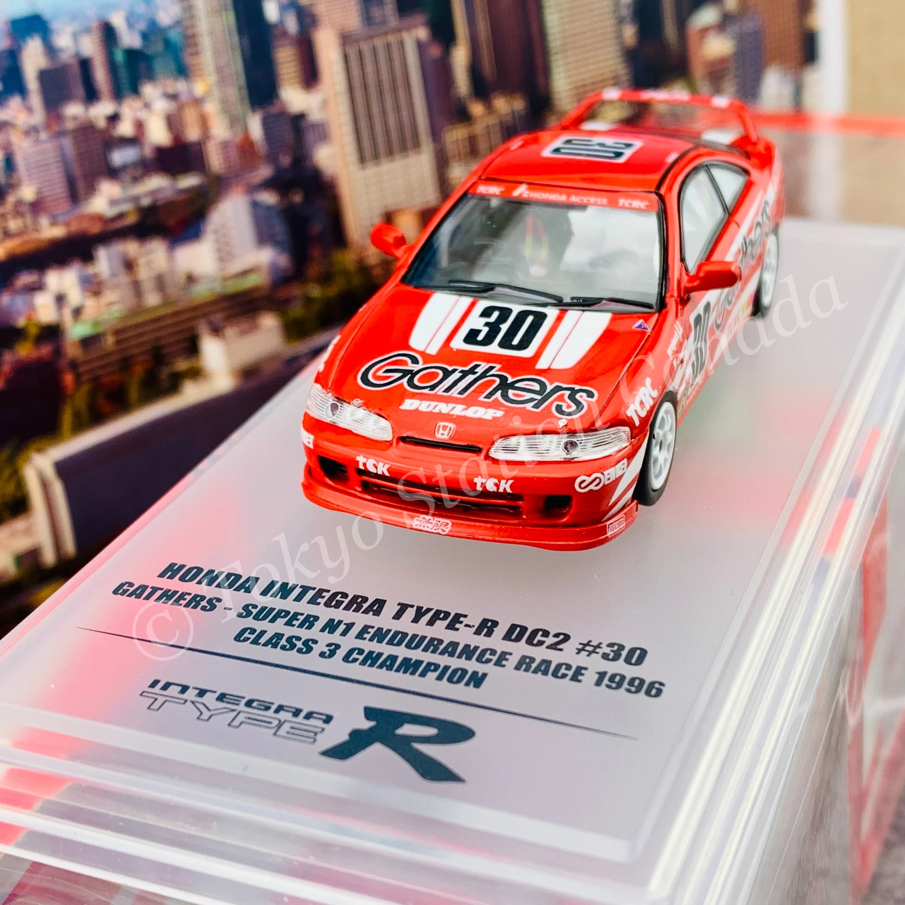 INNO64 1/64 HONDA INTEGRA TYPE-R DC2 #30 “GATHERS” Super N1 Endurance Race 1996 Class 3 Champion IN64-DC2-GAT - Image 3