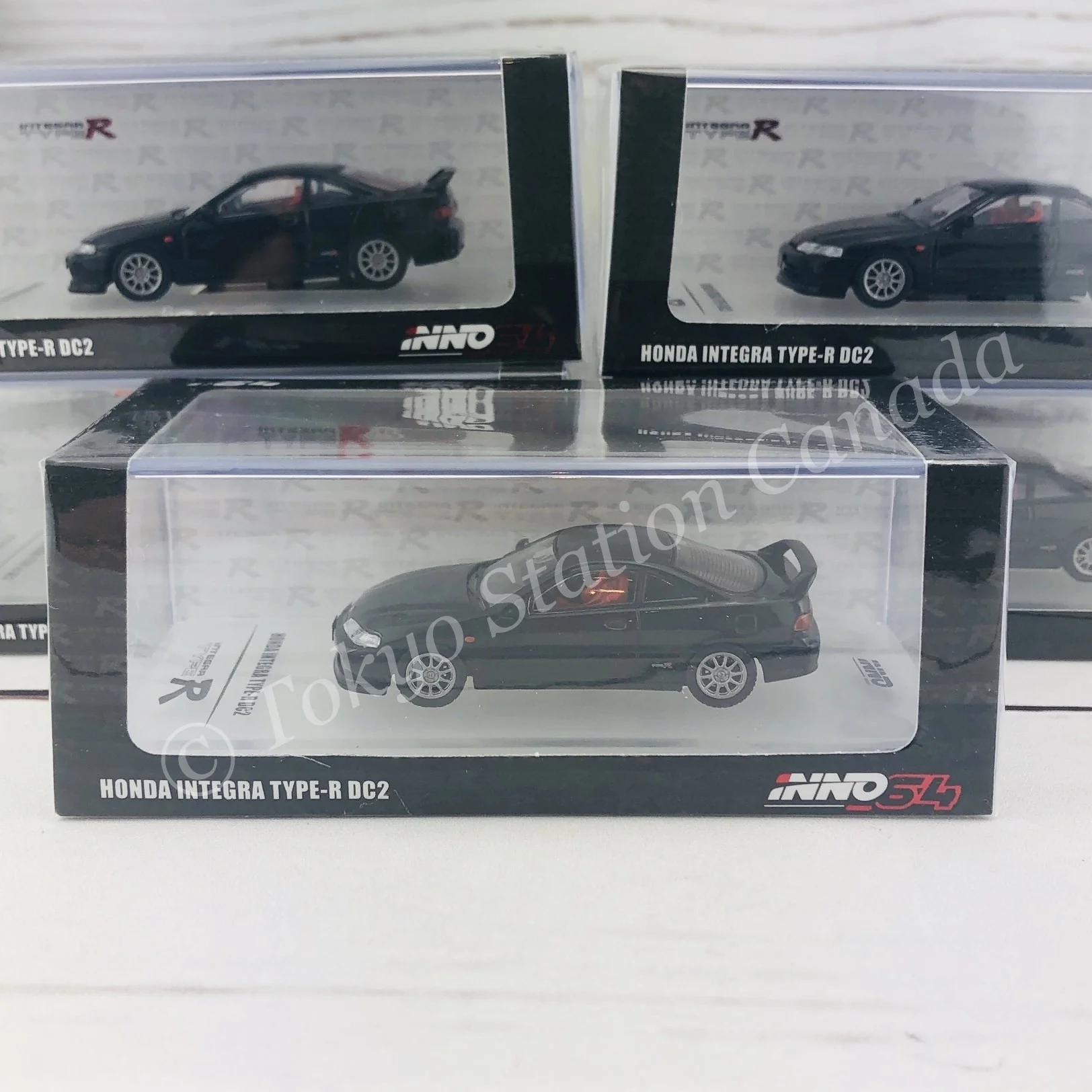INNO64 1/64 Honda Integra Type-R DC2 Black IN64-DC2-BLA - Image 9