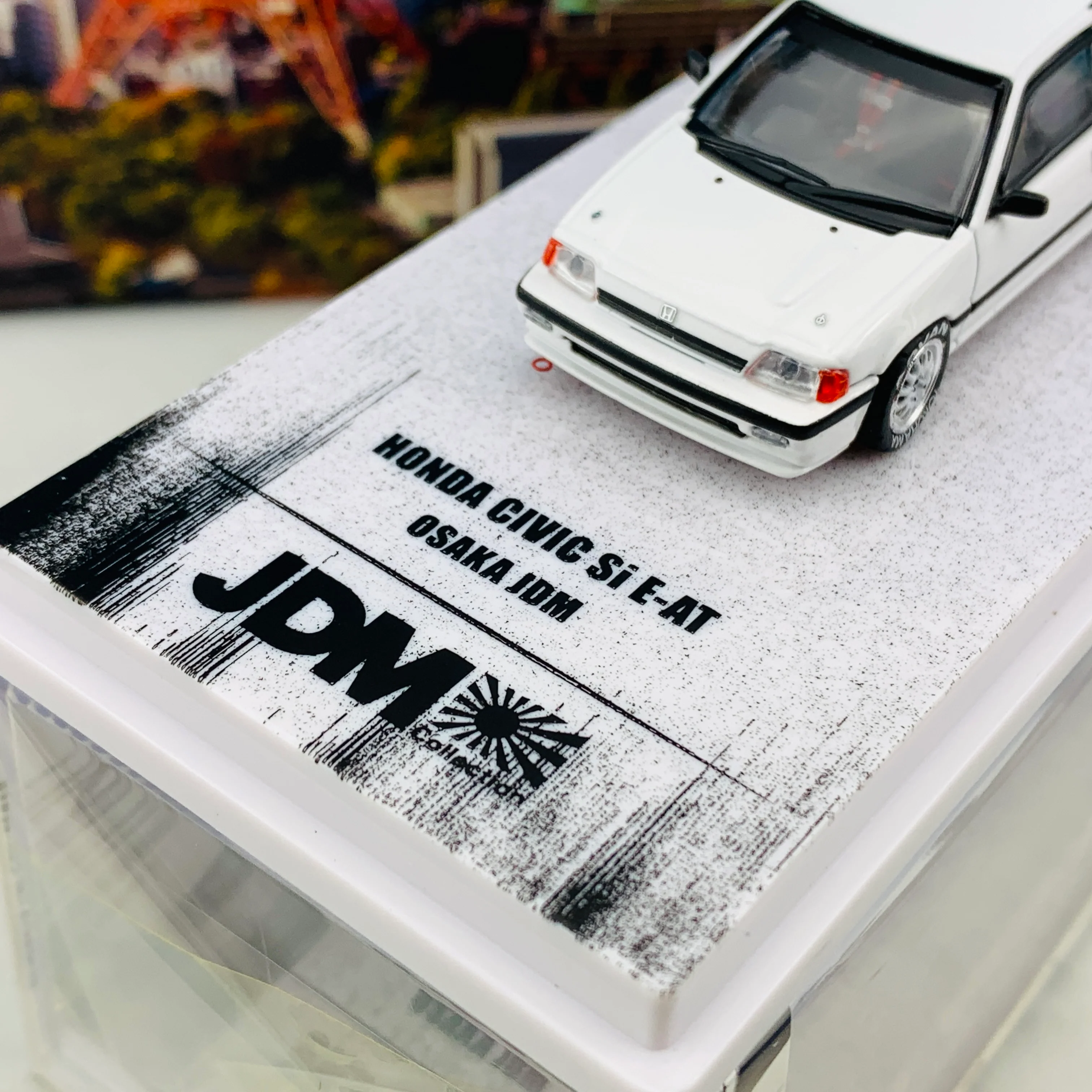 INNO64 1/64 JDM COLLECTION HONDA CIVIC SI E-AT WHITE "OSAKA JDM" with Extra Wheels and Decals IN64-EAT-JDM07 - Image 3