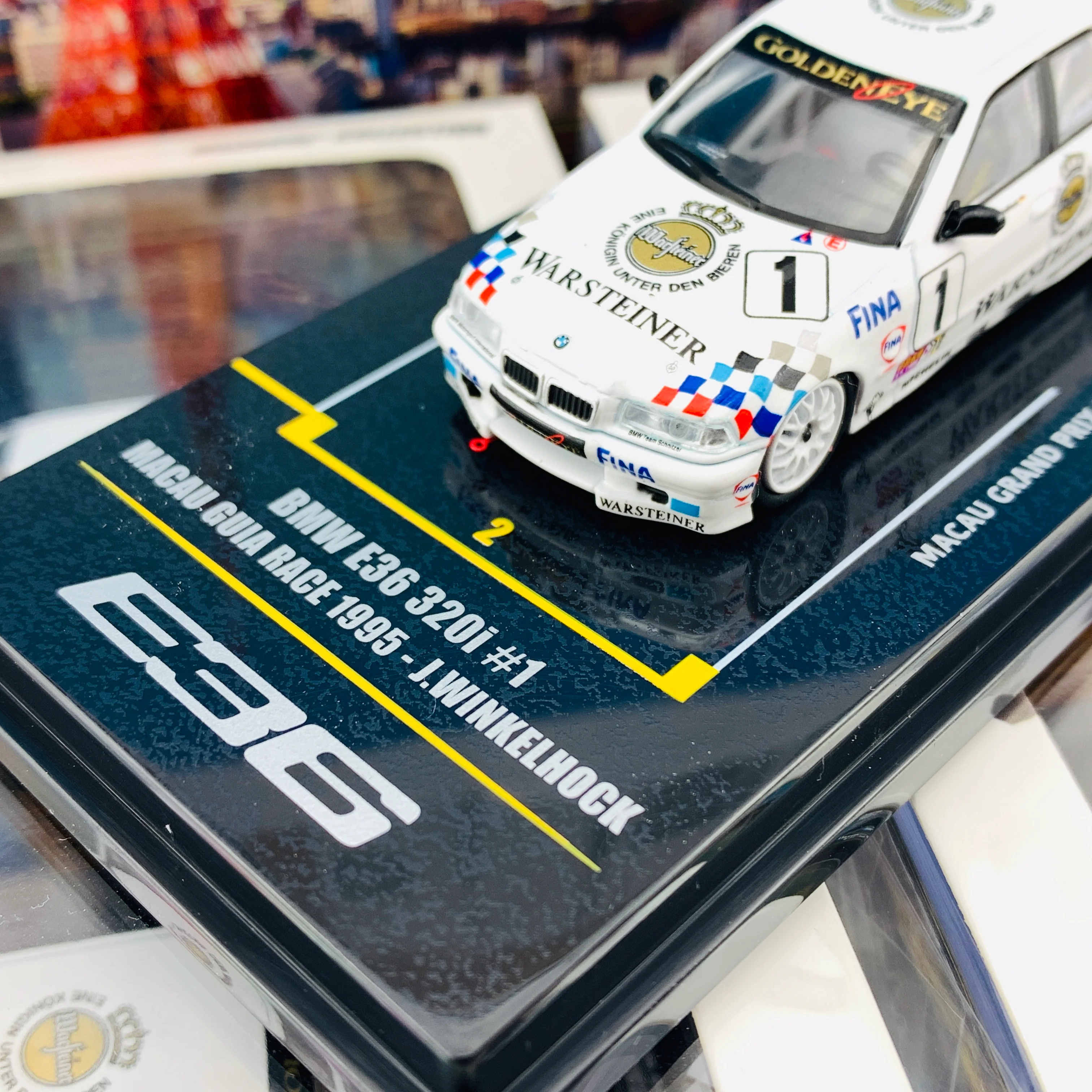 INNO64 1/64 Macau Grand Prix Special Edition 2019 BMW E36 320i #1 Macau Guia Race 1995 - J.Winkelhock IN64-MGP19-320i01 - Image 3
