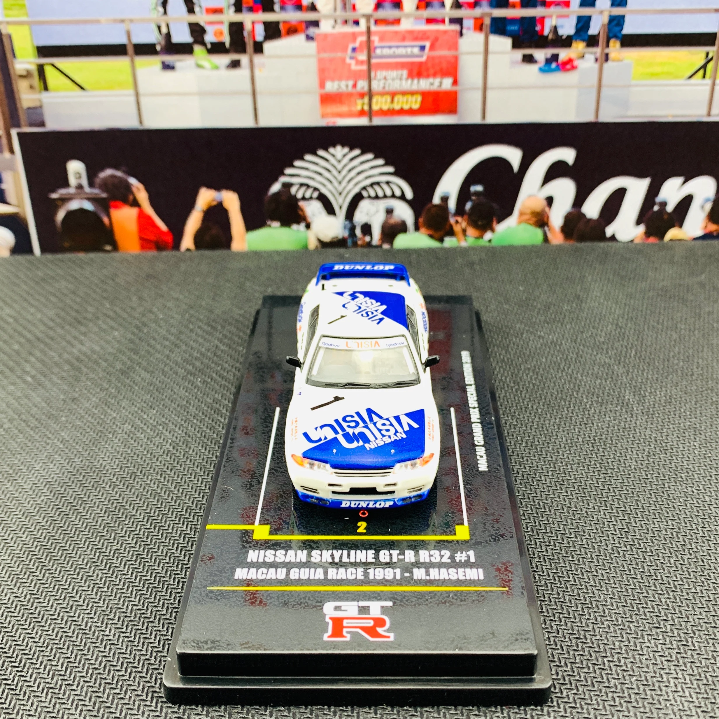 INNO64 1/64 Macau Grand Prix Special Edition Nissan Skyline GTR R32 #1 Macua Guia Race 1991 - M.Hasemi IN64-MGP19-R3201 - Image 5