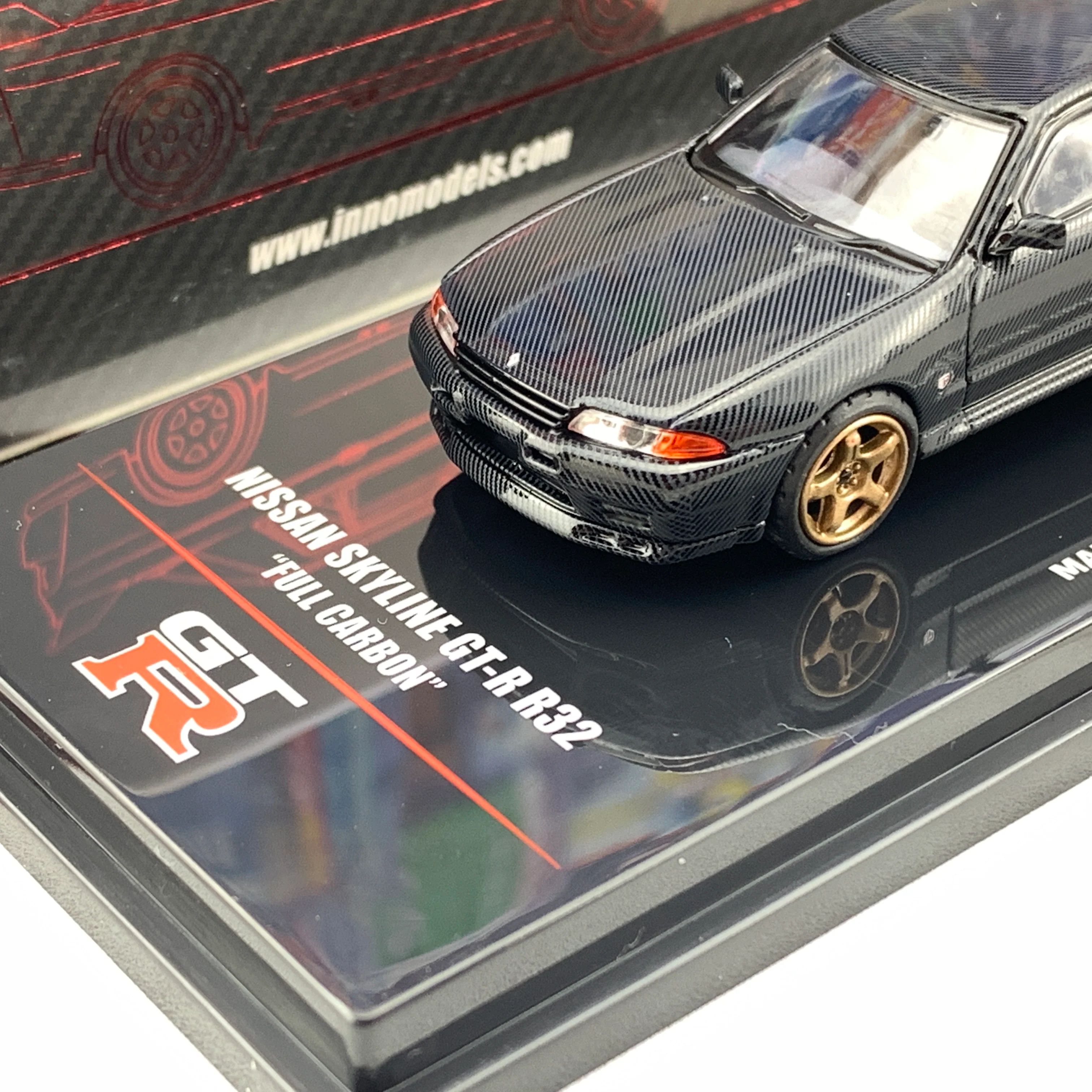 INNO64 1/64 Nissan Skyline GTR R32 Full Carbon Malaysia Special Edition IN64-R32-CBMS **Limited Qty** - Image 3