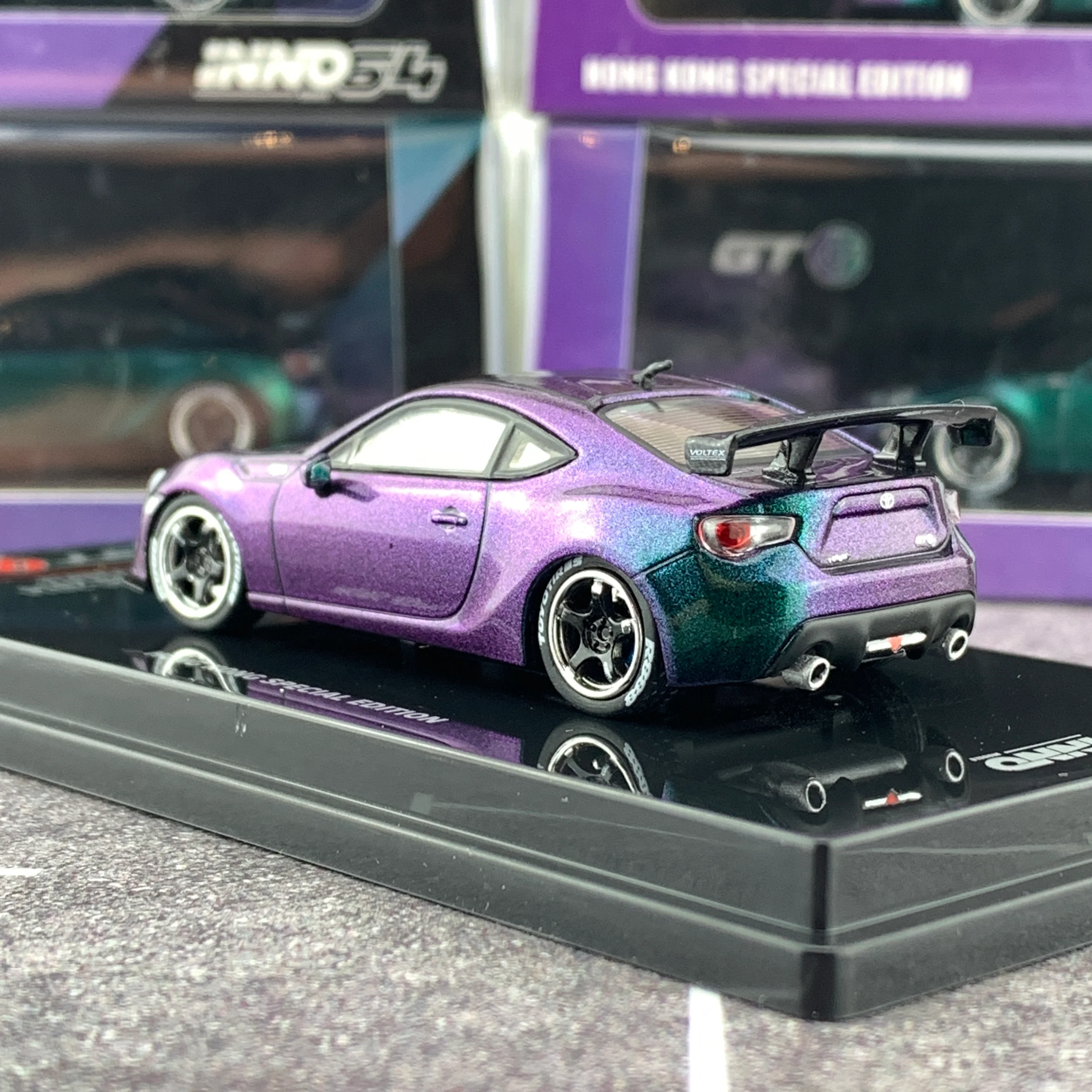 INNO64 1/64 Toyota GT86 2014 Magic Purple Hong Kong Special Edition IN64-GT86-MPHS - Image 4