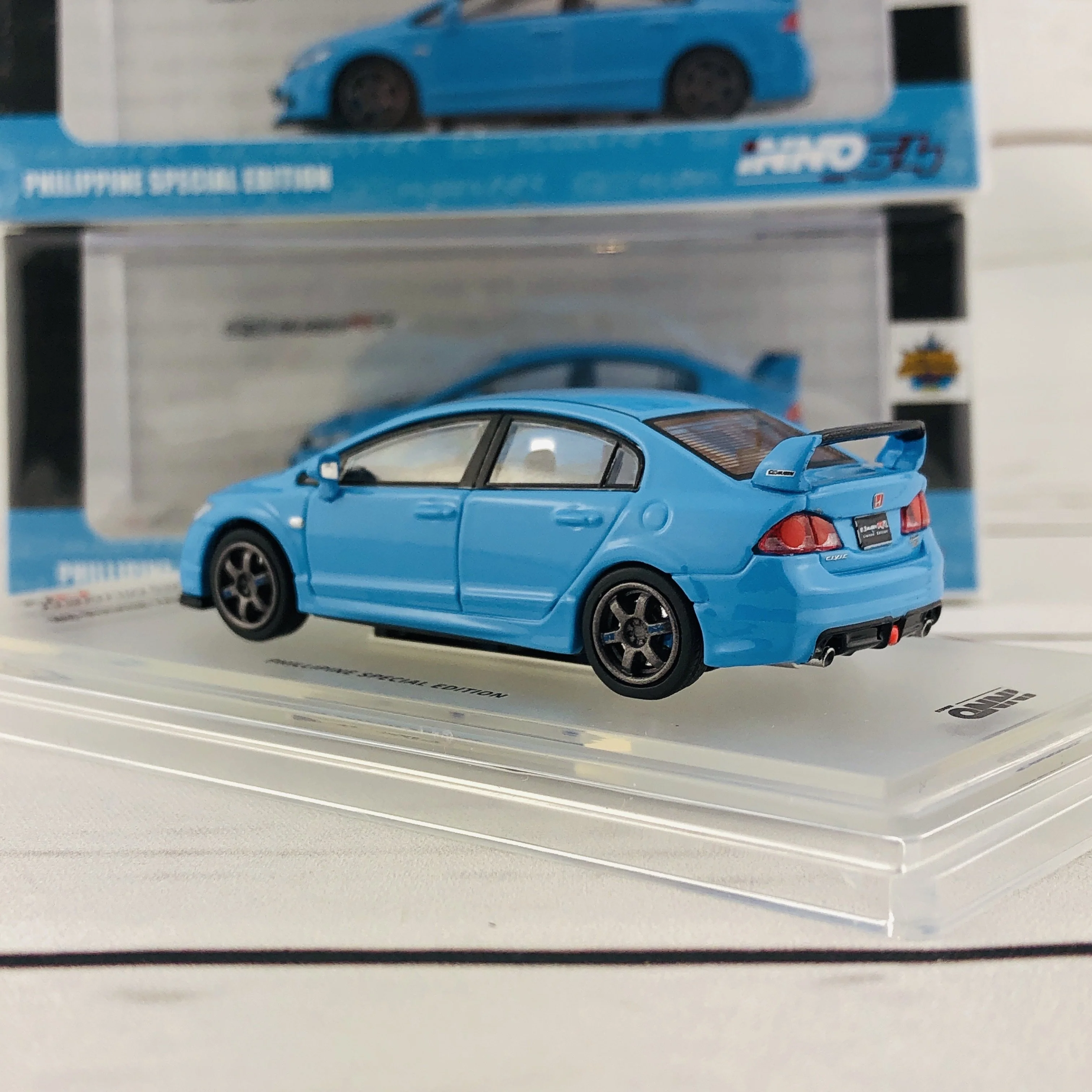 INNO64 1/64 HONDA CIVIC FD2 Mugen RR Philippine Special Edition IN64-FD2-LBPHS **Limited Qty** - Image 4