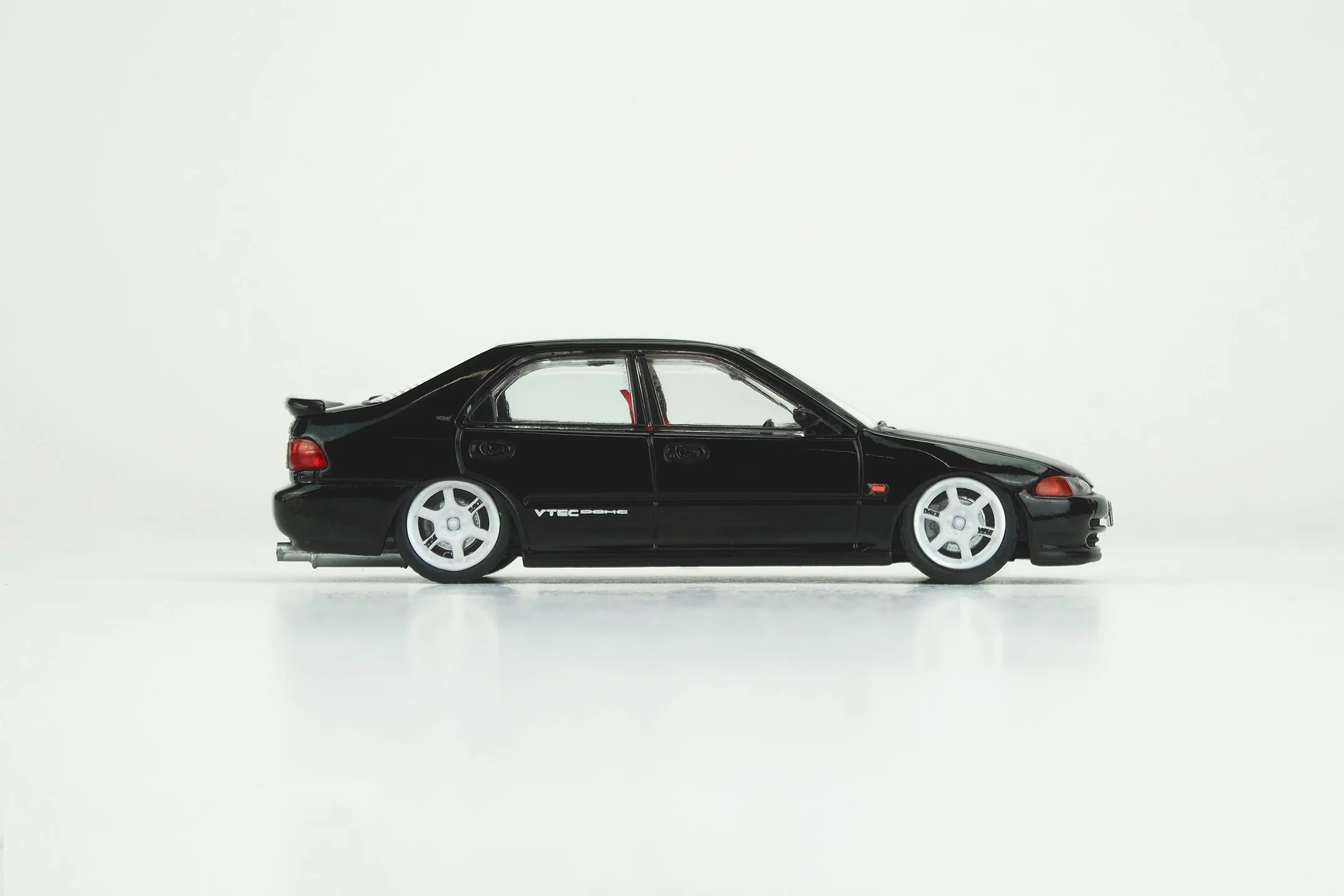 INNO64 HONDA CIVIC FERIO SiR EG9 BLACK with Customizable Stickers and 1 set of wheel IN64-EG9-BLA - Image 3