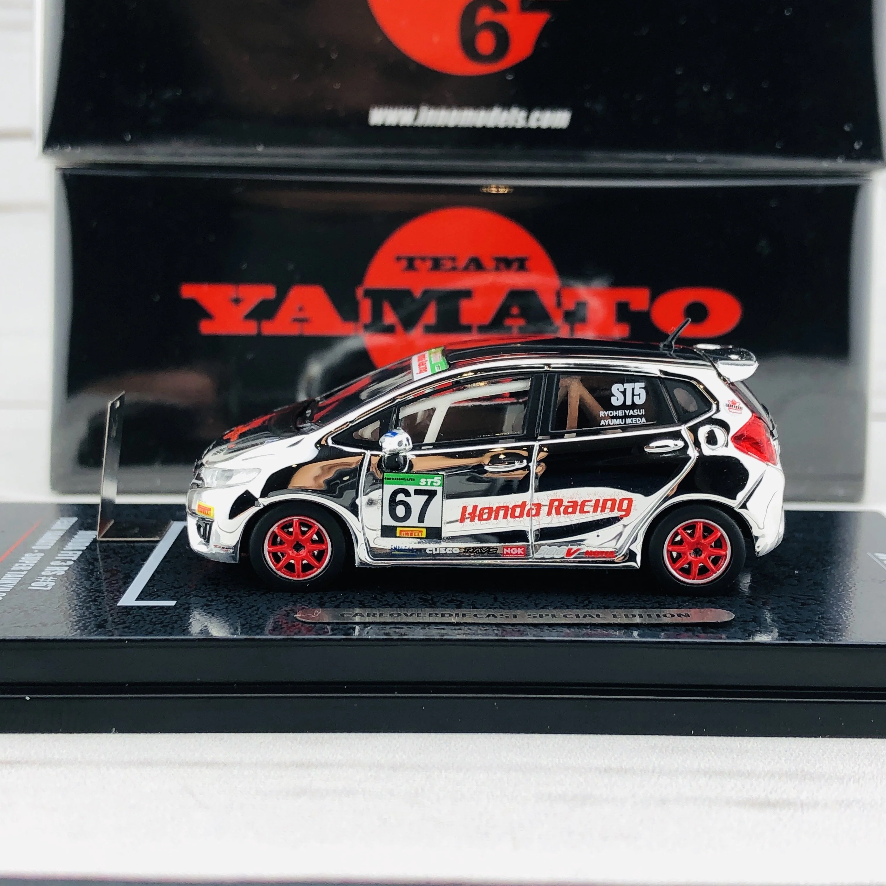 INNO64 HONDA FIT 3 RS #67 Team Yamato - Super Taikyu 2018 CARLOVERDIECAST Special Edition IN64-GK5-YA67 - Image 2