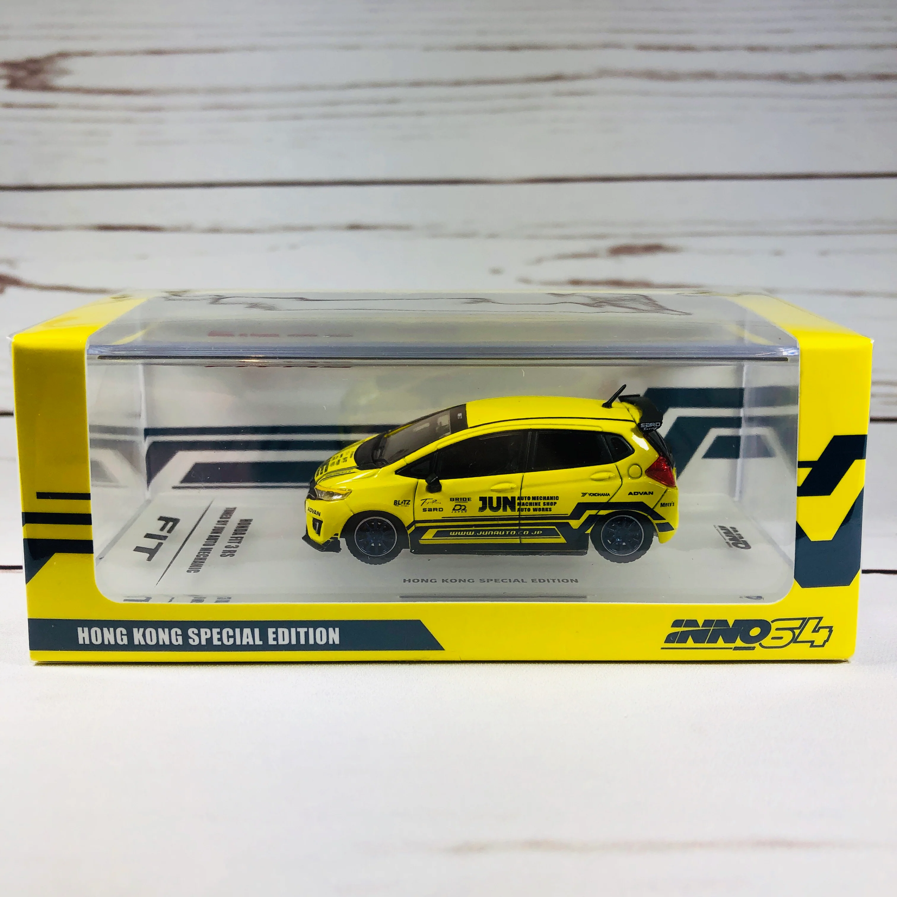 INNO64 HONDA FIT 3 RS TUNED BY JUN AUTO MECHANIC Hong Kong Special Edition - Image 5