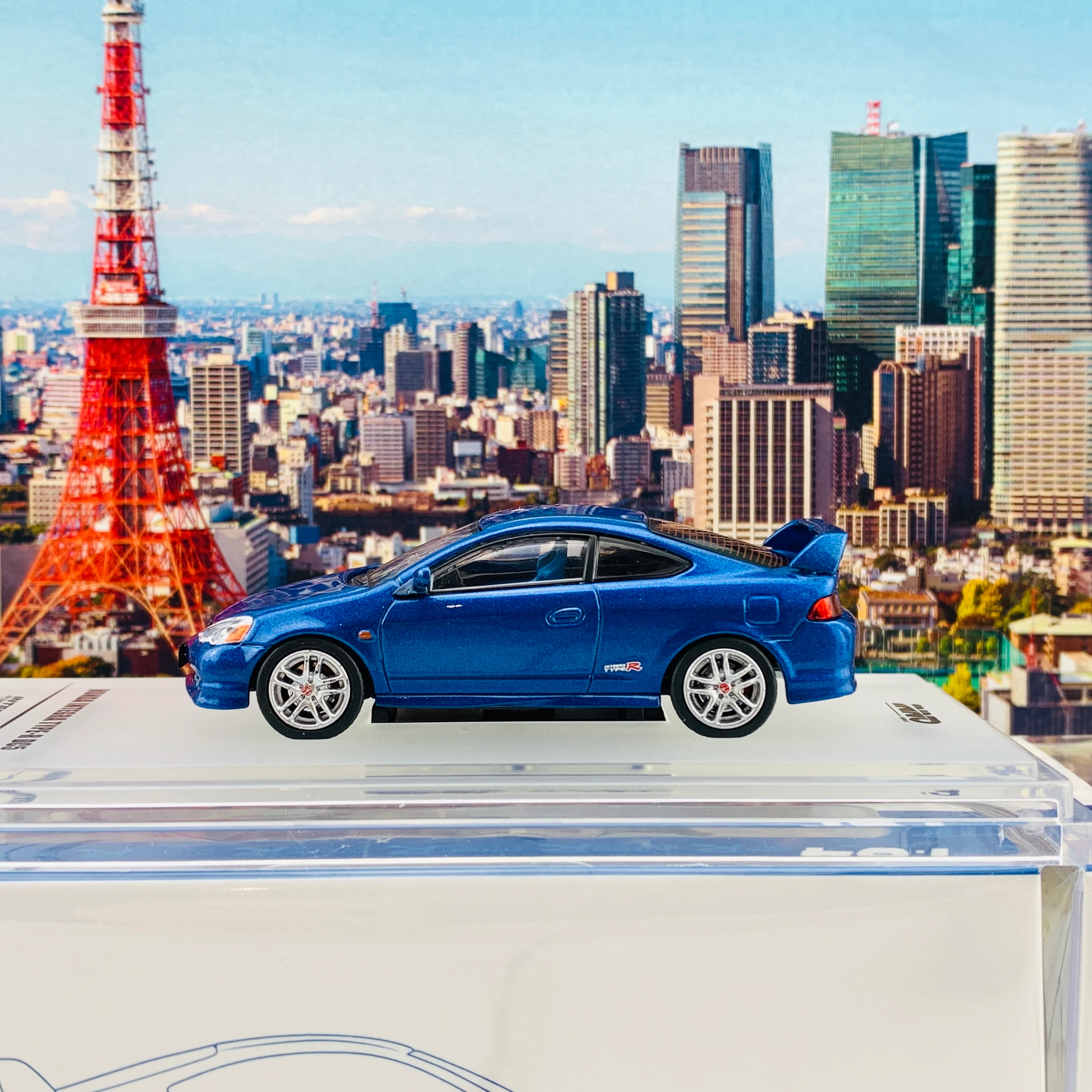 INNO64 1/64 HONDA INTEGRA TYPE-R DC5 BLUE IN64-DC5-BL - Image 3