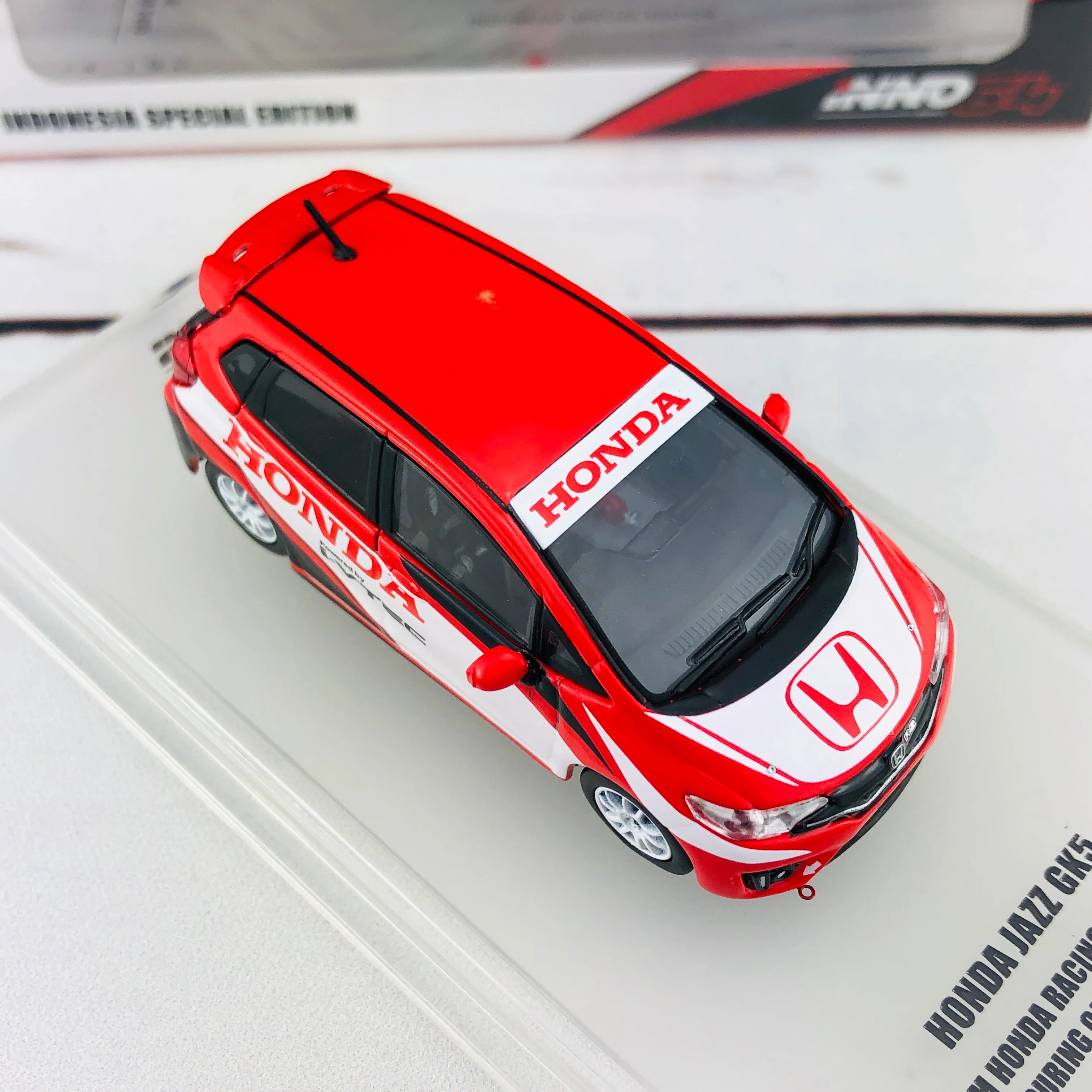 INNO64 HONDA Jazz GK5 Team Honda Racing Indonesia INDONESIA TOURING CAR CHAMPIONSHIP 2015 IN64-GK5-THRI - Image 7
