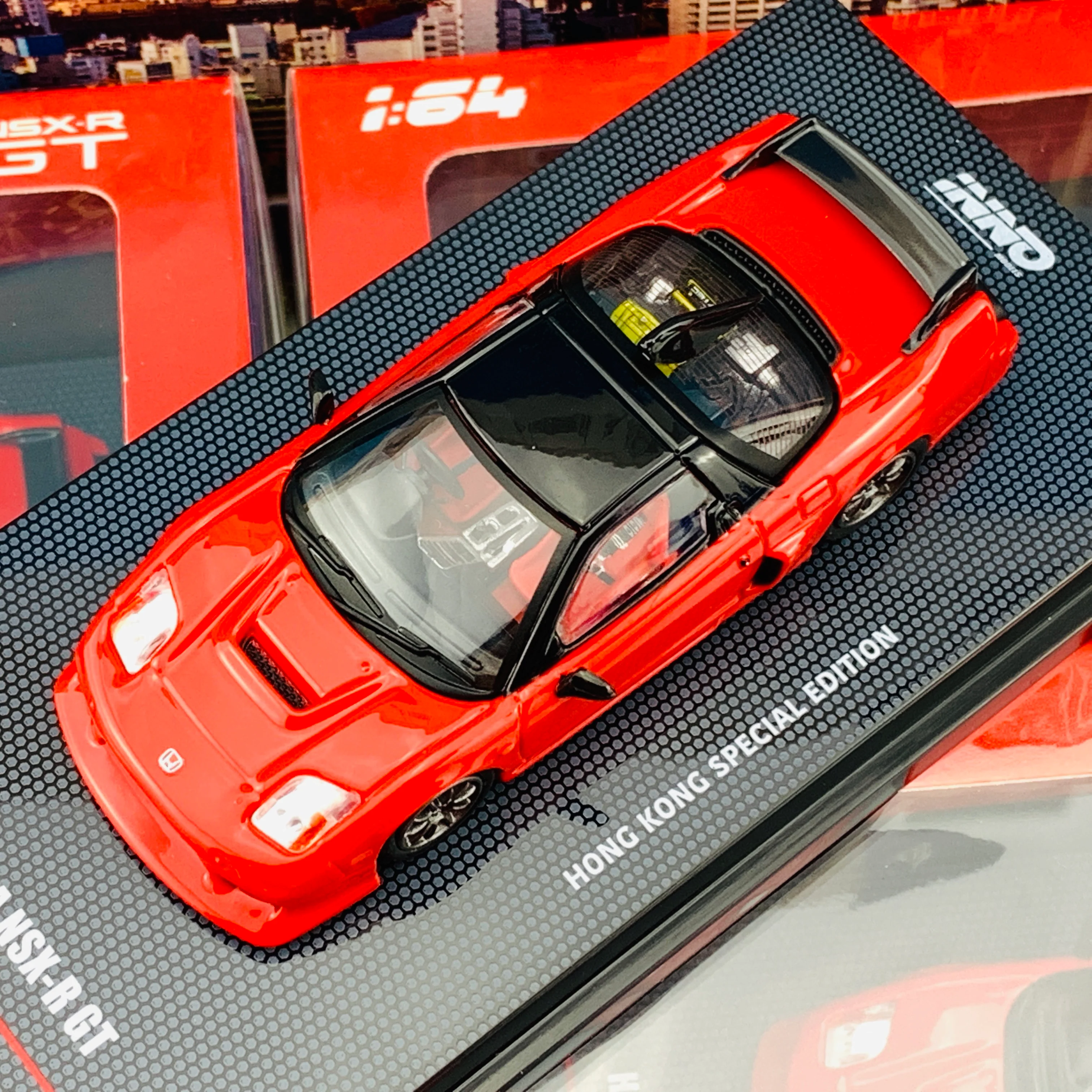 INNO64 HONDA NSX-R GT Hong Kong Special Edition RED with Extra Wheels IN64-NSXRGT-RED - Image 4