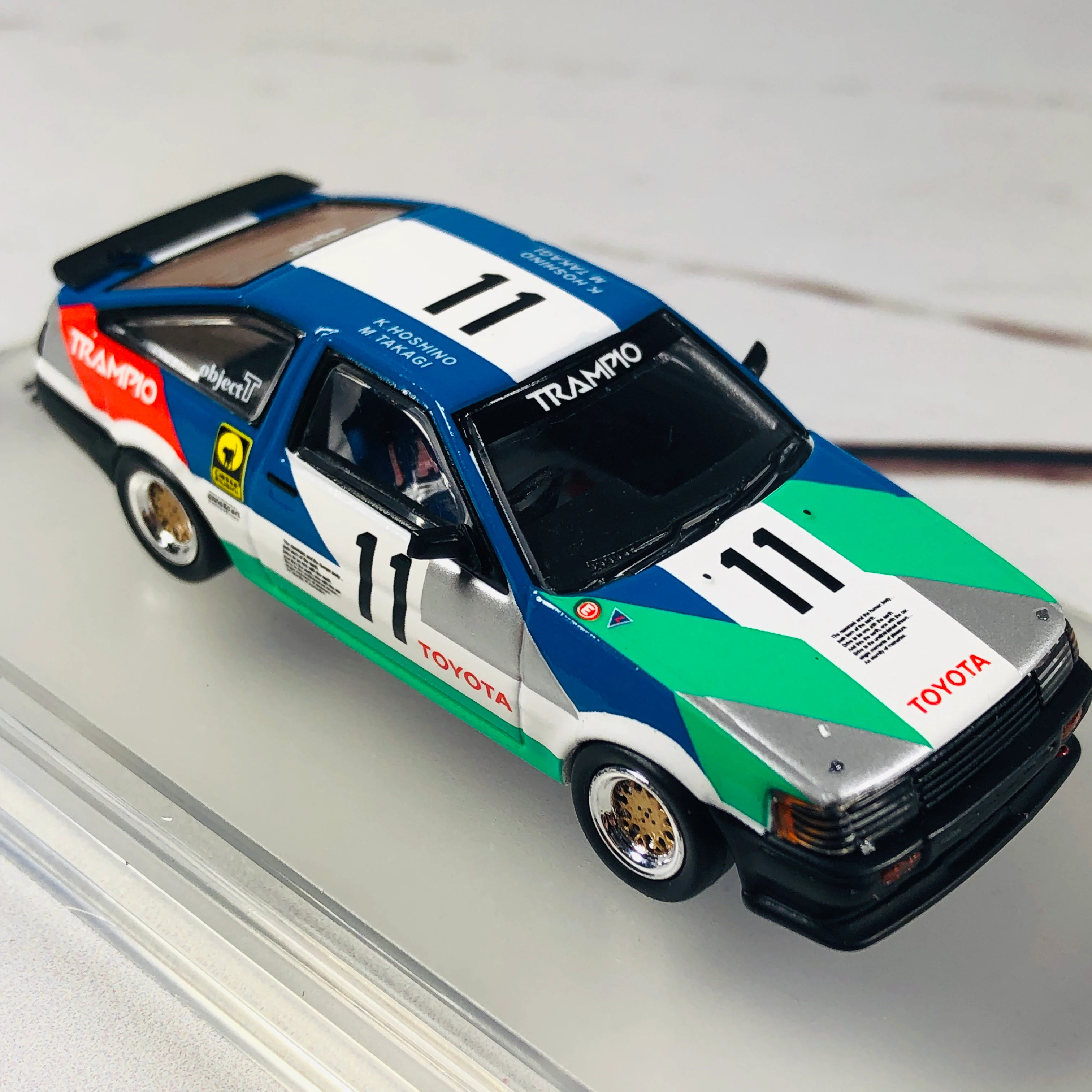INNO64 TOYOTA COROLLA AE86 LEVIN #11 "TRAMPIO" JTCC 1985 IN64-AE86-11TR85 - Image 8