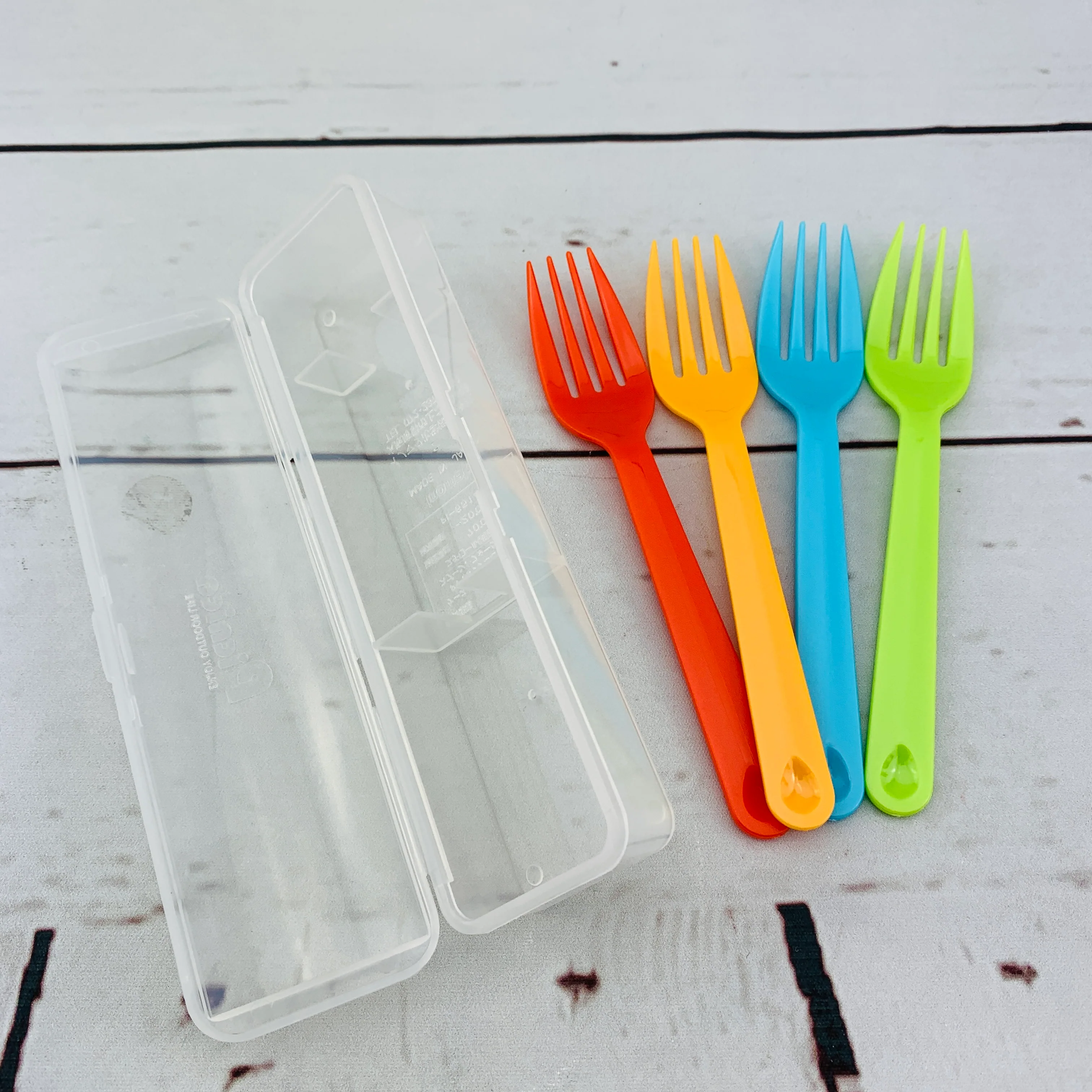 inomata Picnica plastic fork 4pk with storage case - Image 2