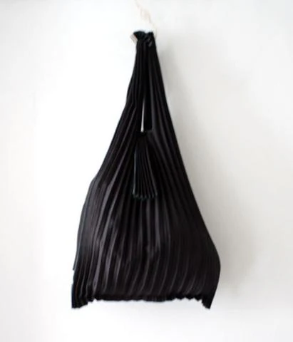Japanese Vertical Pleats Bag - Black - Image 2