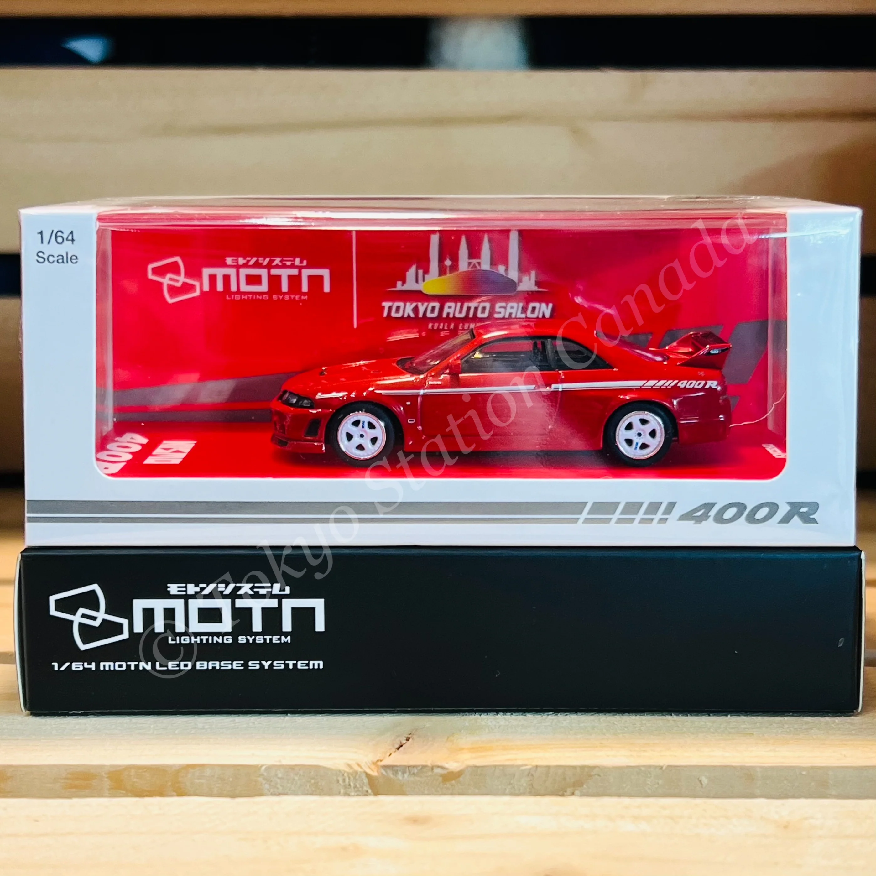 KYOSHO 1/64 NISMO 400R (RED) TOKYO AUTO SALON KUALA LUMPUR 2024 Exclusive Model 07128MR - Image 2