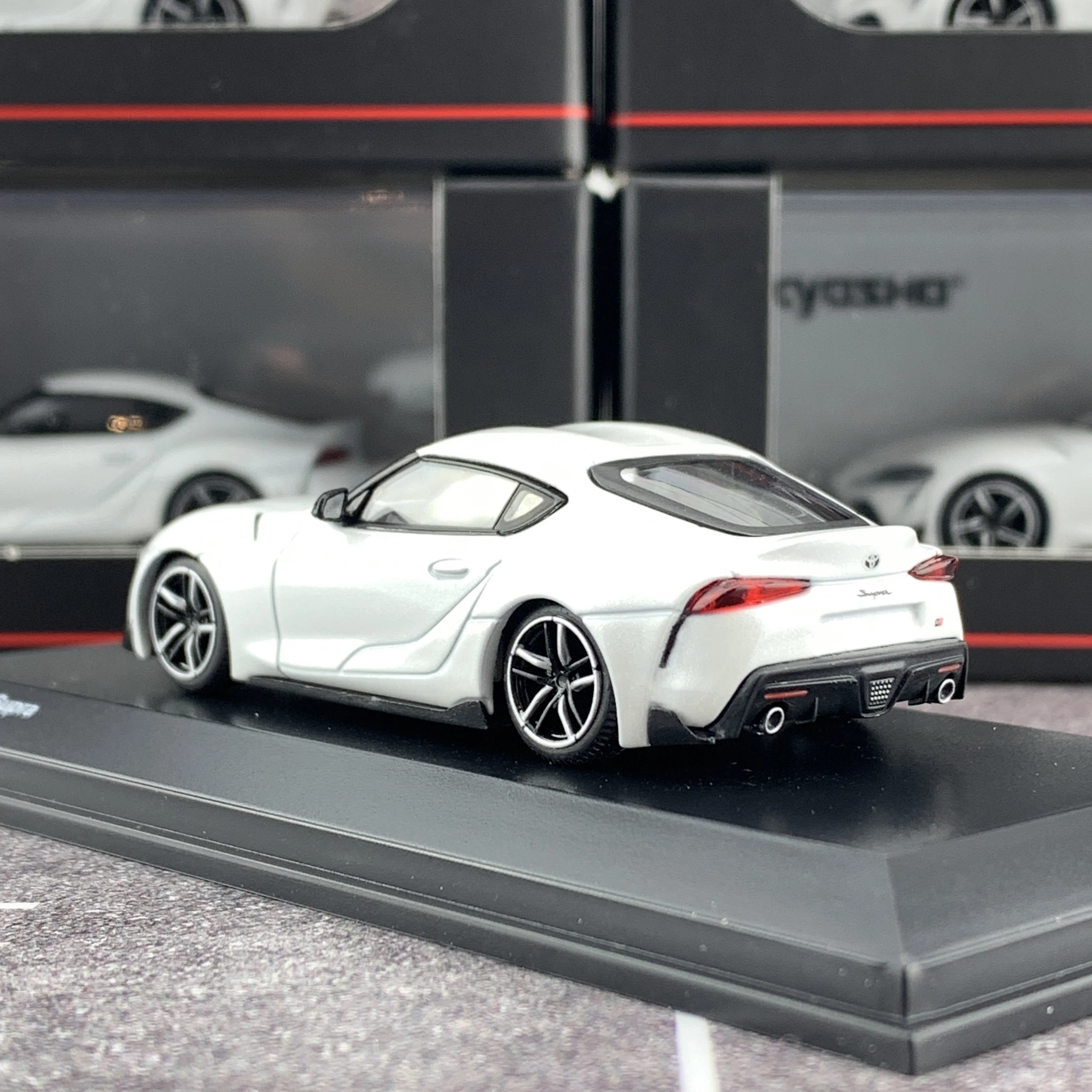 KYOSHO 1/64 Toyota GR Supra White KS07110W - Image 5