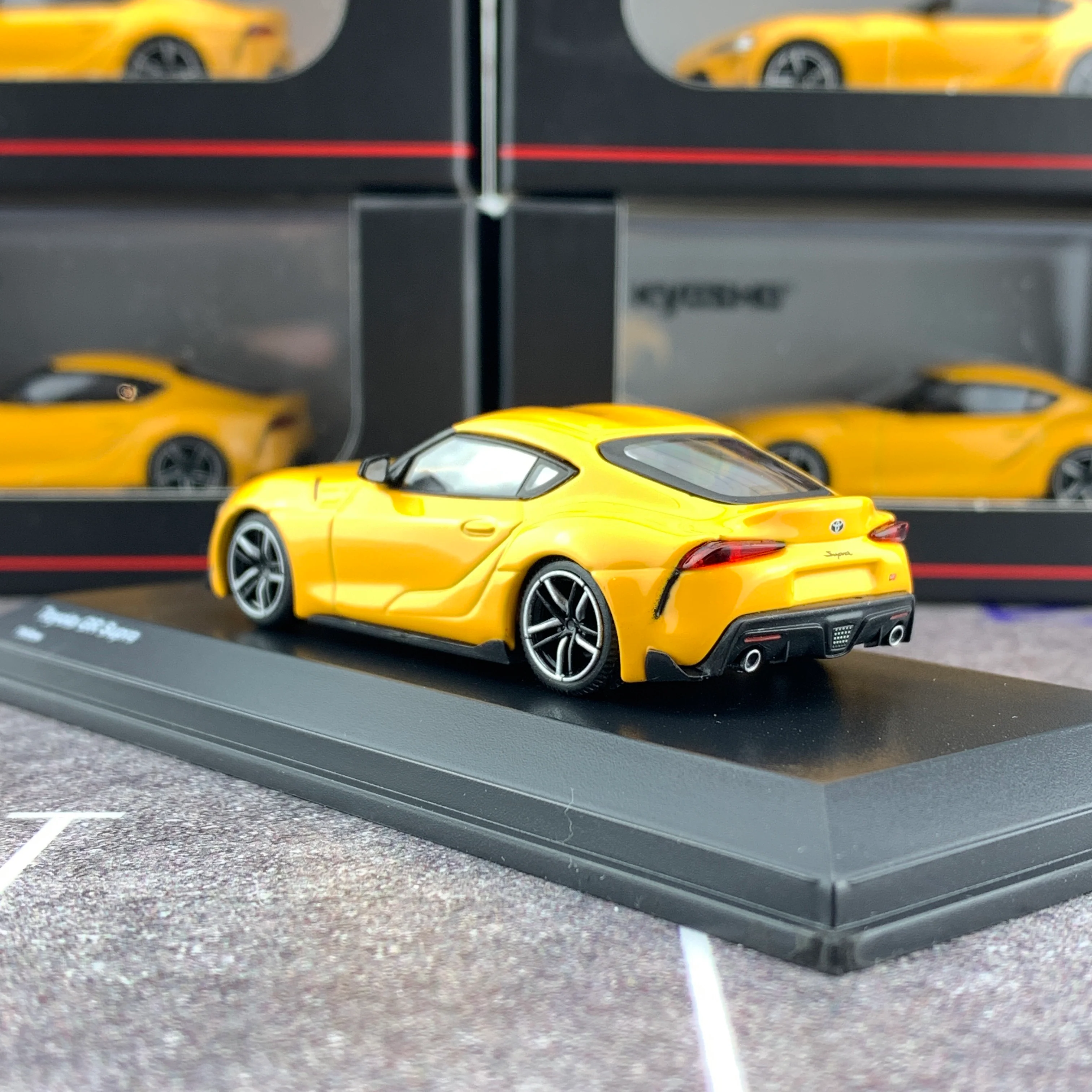 KYOSHO 1/64 Toyota GR Supra Yellow KS07110Y - Image 4