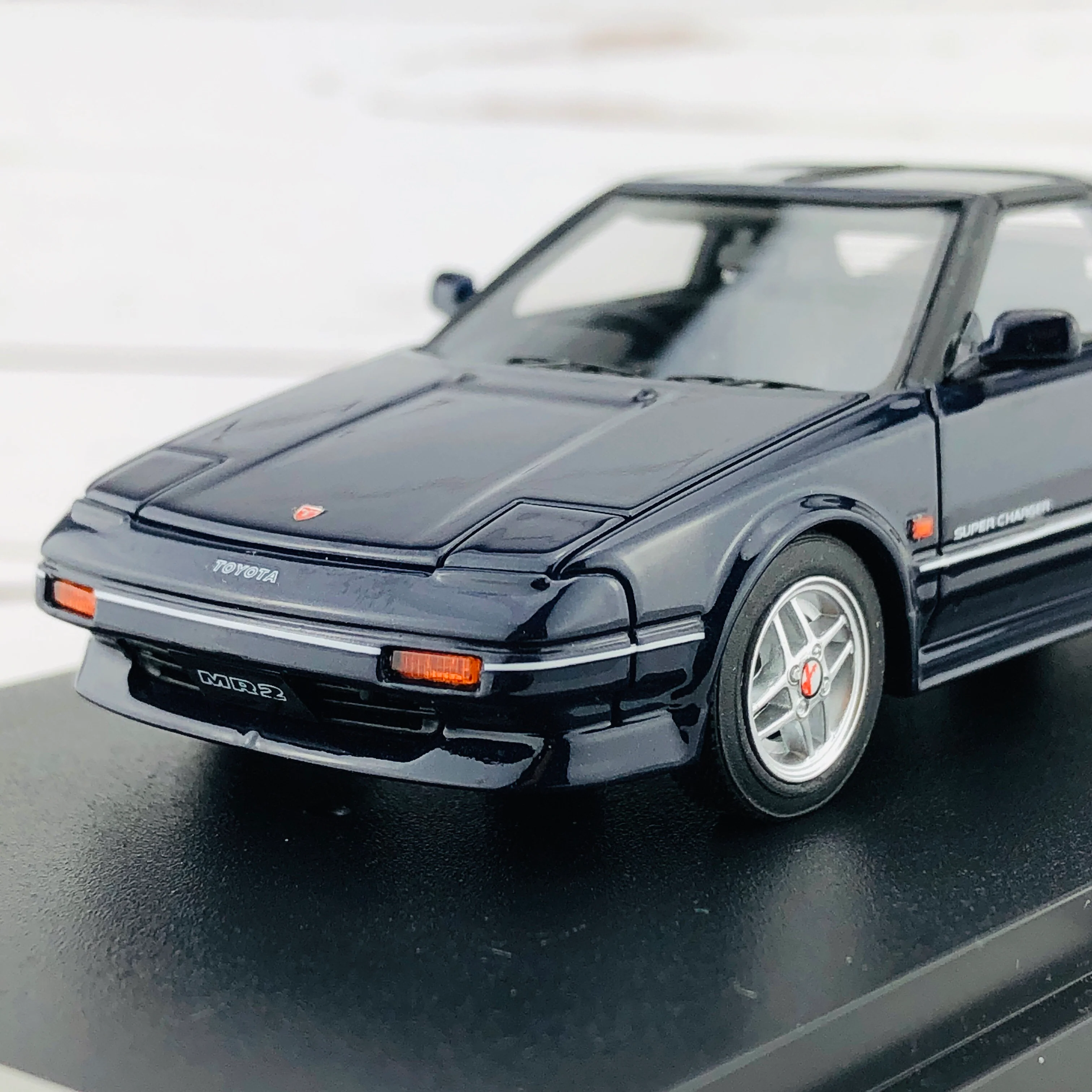 Mark43 1/43 Toyota MR 2 G-Limited Super Charger T Bar Roof (AW11) TOM'S NEW SPORT Blue Mica PM4377SBL - Image 3
