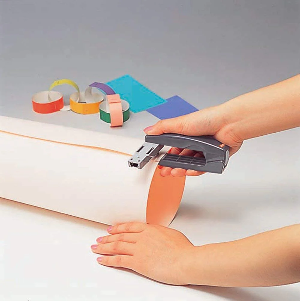 MAX® Swivel Stapler Type No.10 Blue HD-10V - Image 2