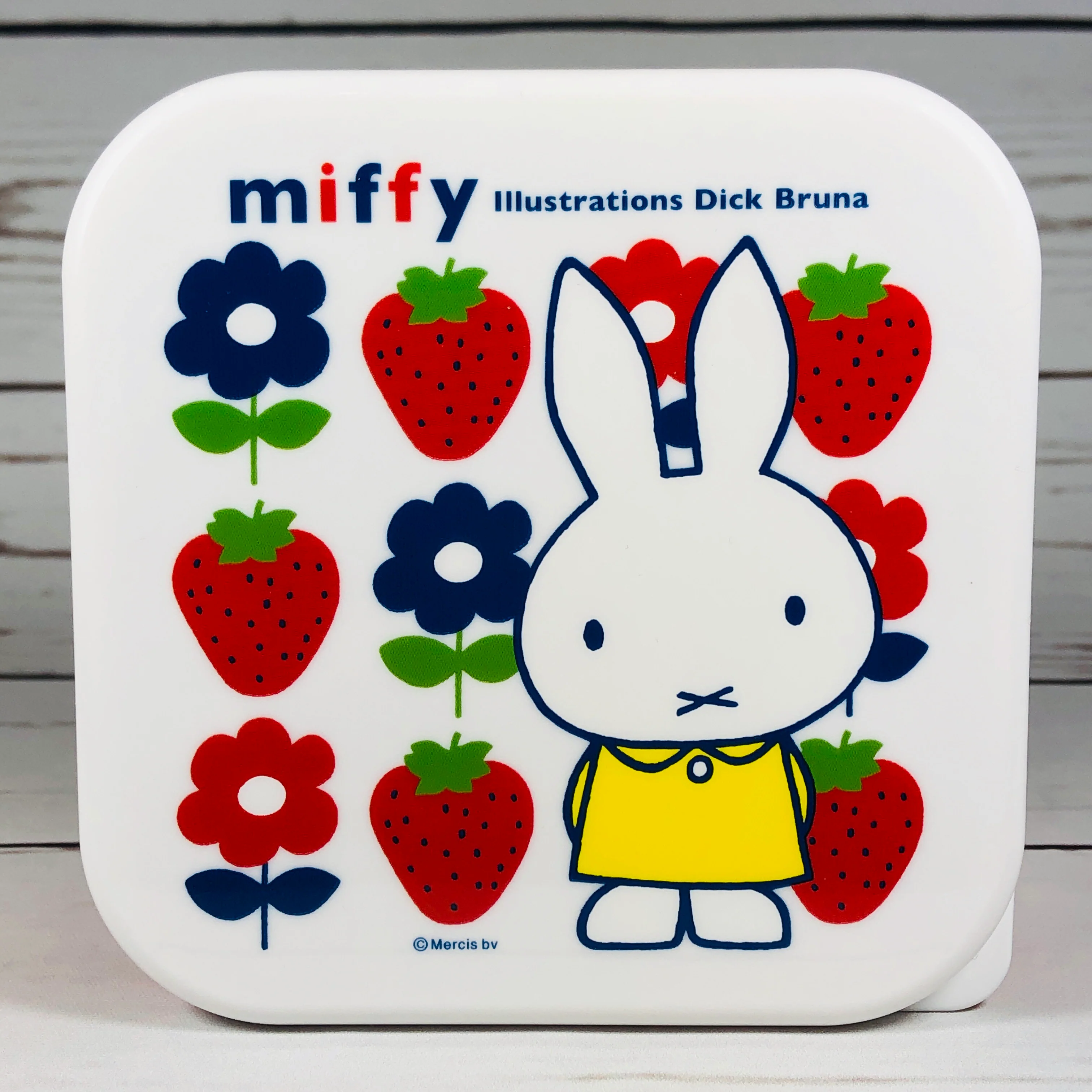 miffy Nesting Square Box set of 3 by SQUARE S19M3PLR - Image 3
