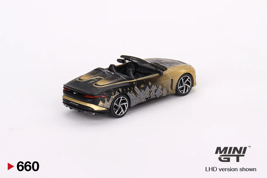 MINI GT 1/64 Bentley Mulliner Bacalar 2023 Christmas Edition (Protector Case included) - Image 2