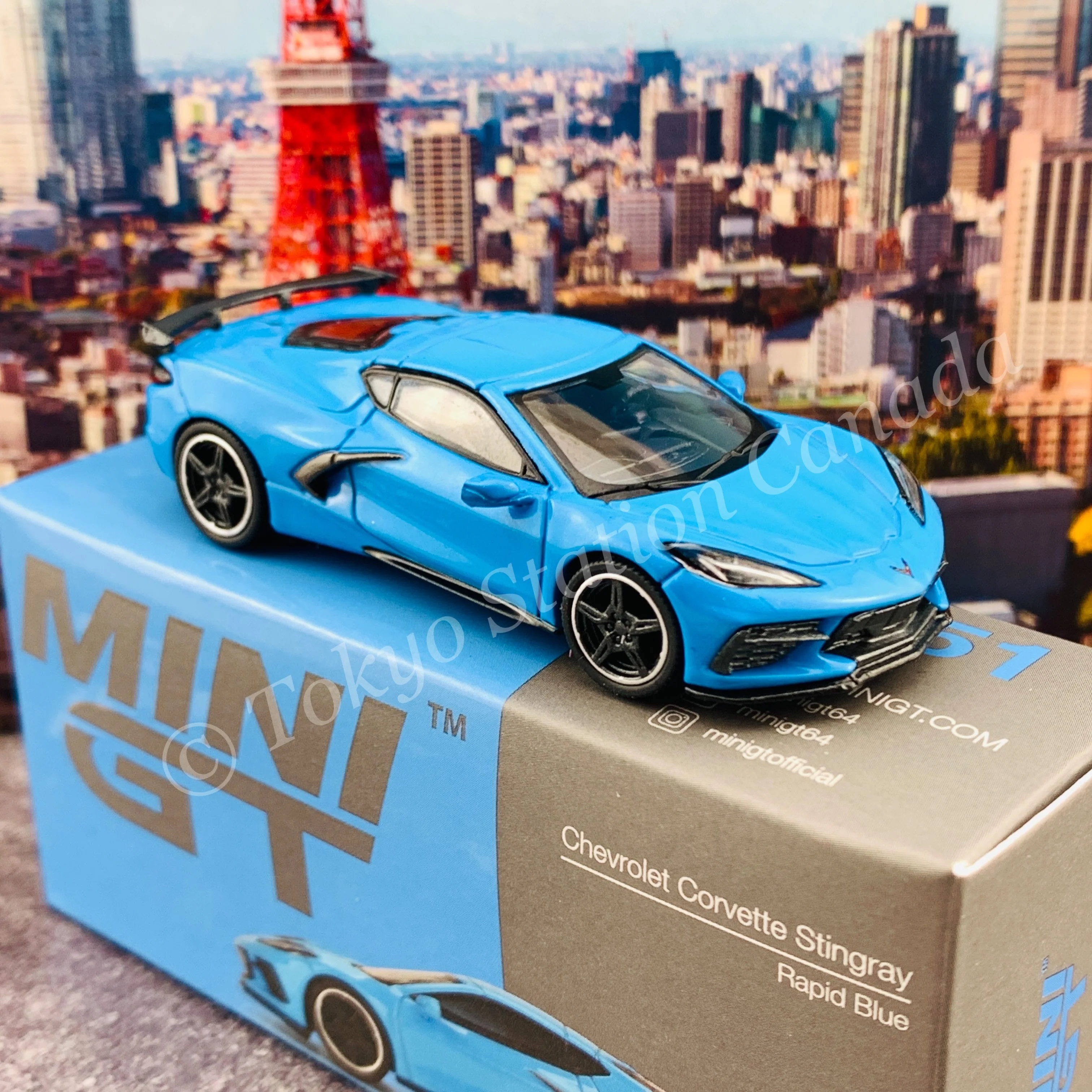 MINI GT 1/64 Chevrolet Corvette Stingray 2020  Rapid Blue LHD MGT00251-L - Image 5