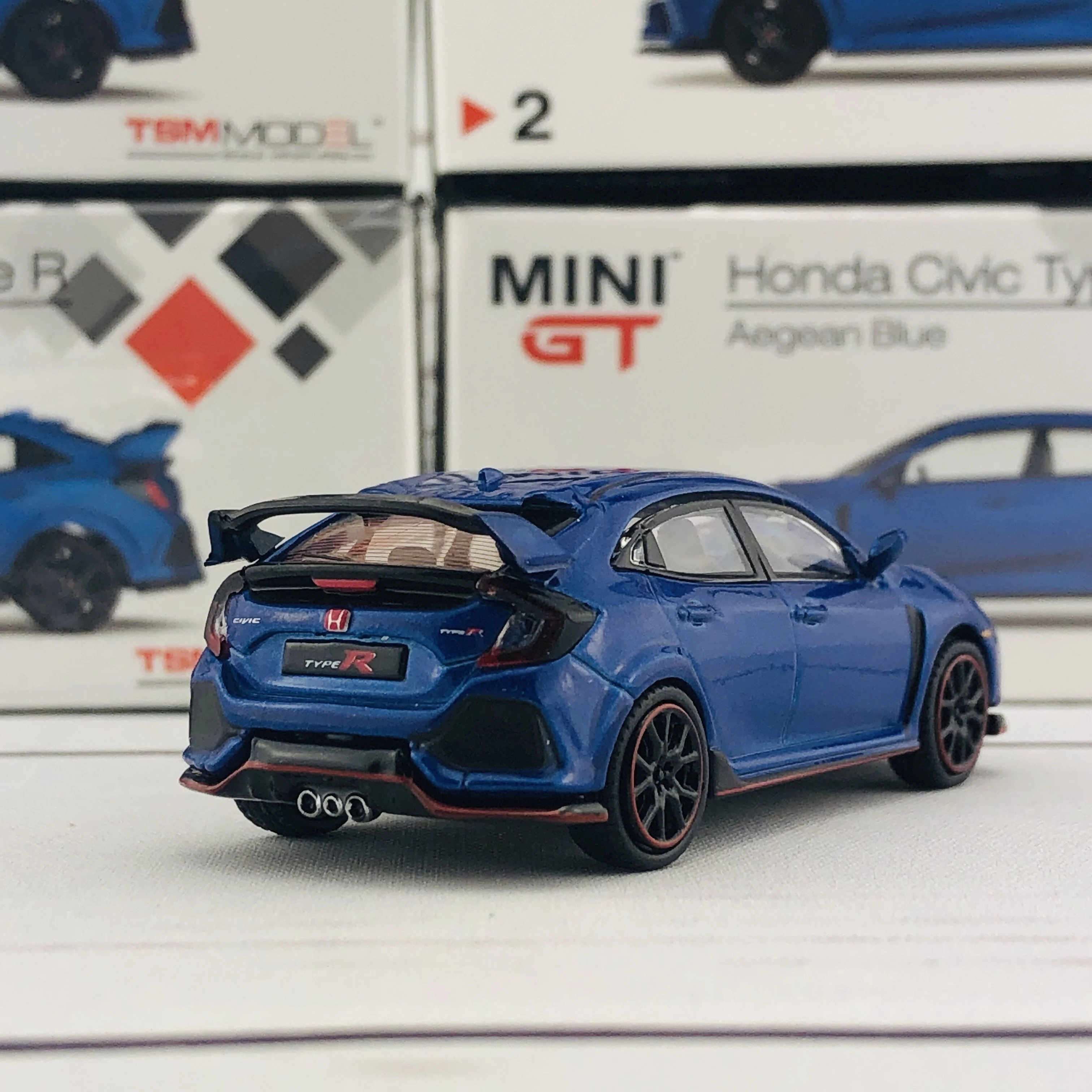 MINI GT 1/64 Honda Civic Type R (FK8) Aegean Blue (RHD) MGT00002-R - Image 5