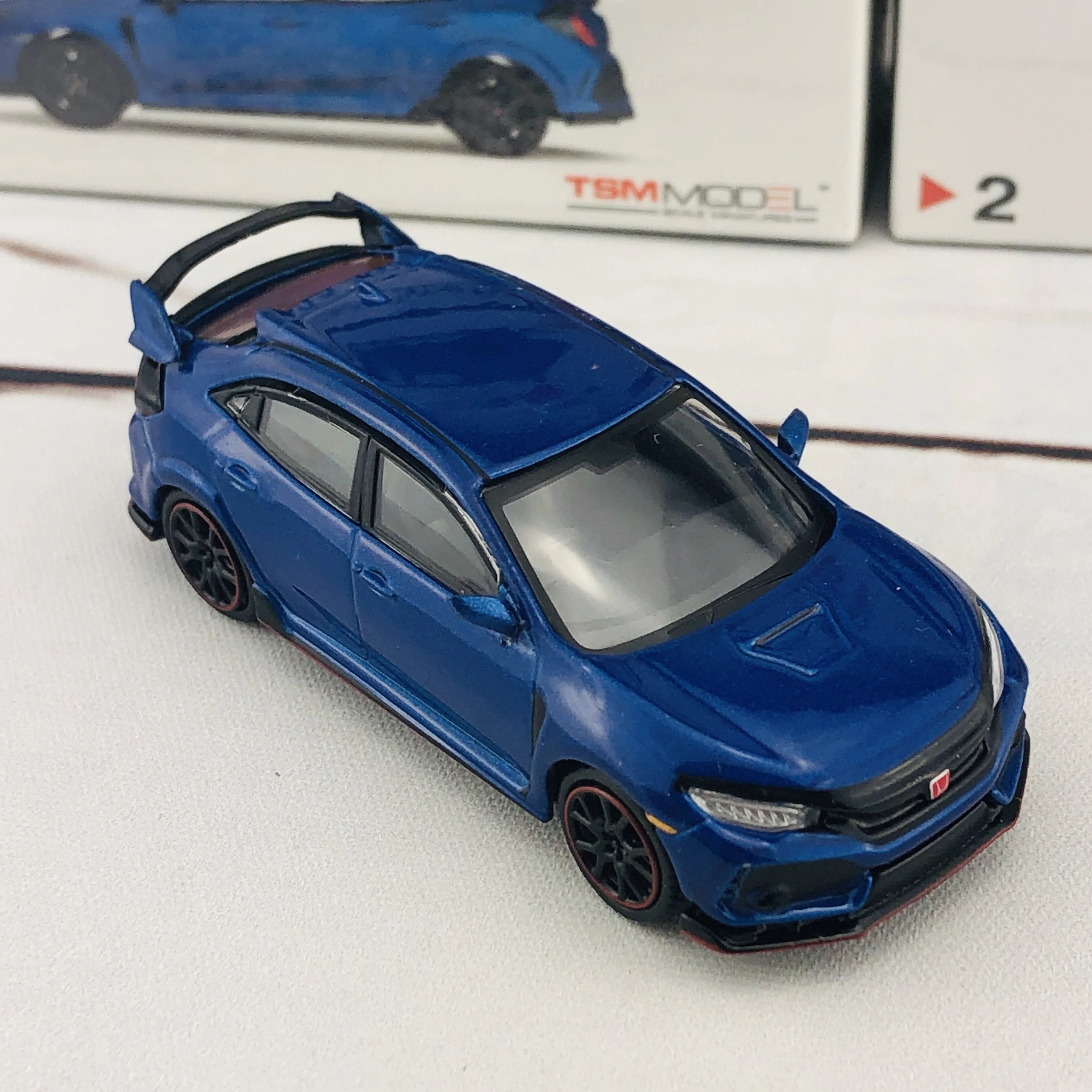 MINI GT 1/64 Honda Civic Type R (FK8) Aegean Blue (RHD) MGT00002-R - Image 6