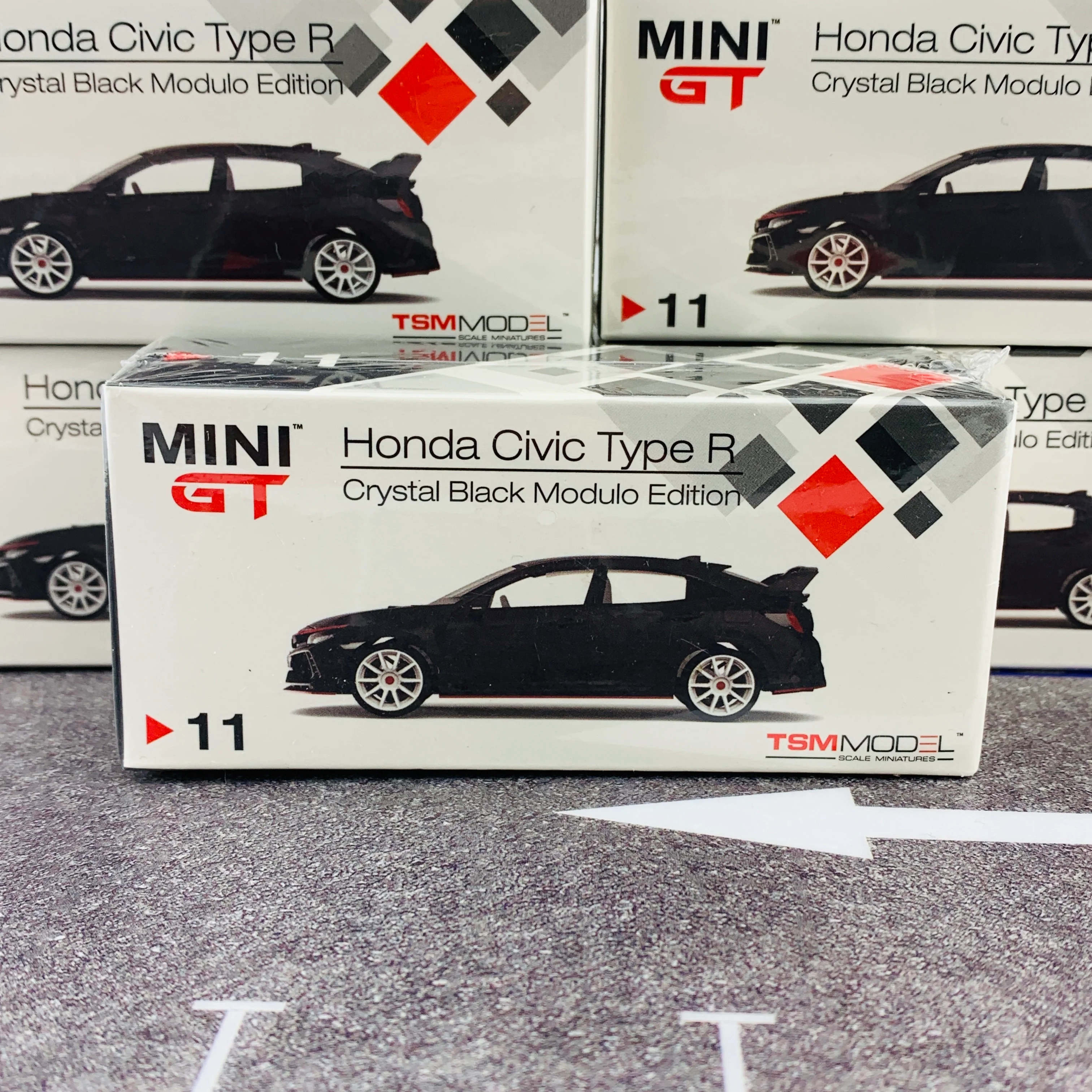 MINI GT 1/64 Honda Civic Type R (FK8) Crystal Black Modulo Edition Malaysian Exclusive RHD MGT00011-R - Image 7