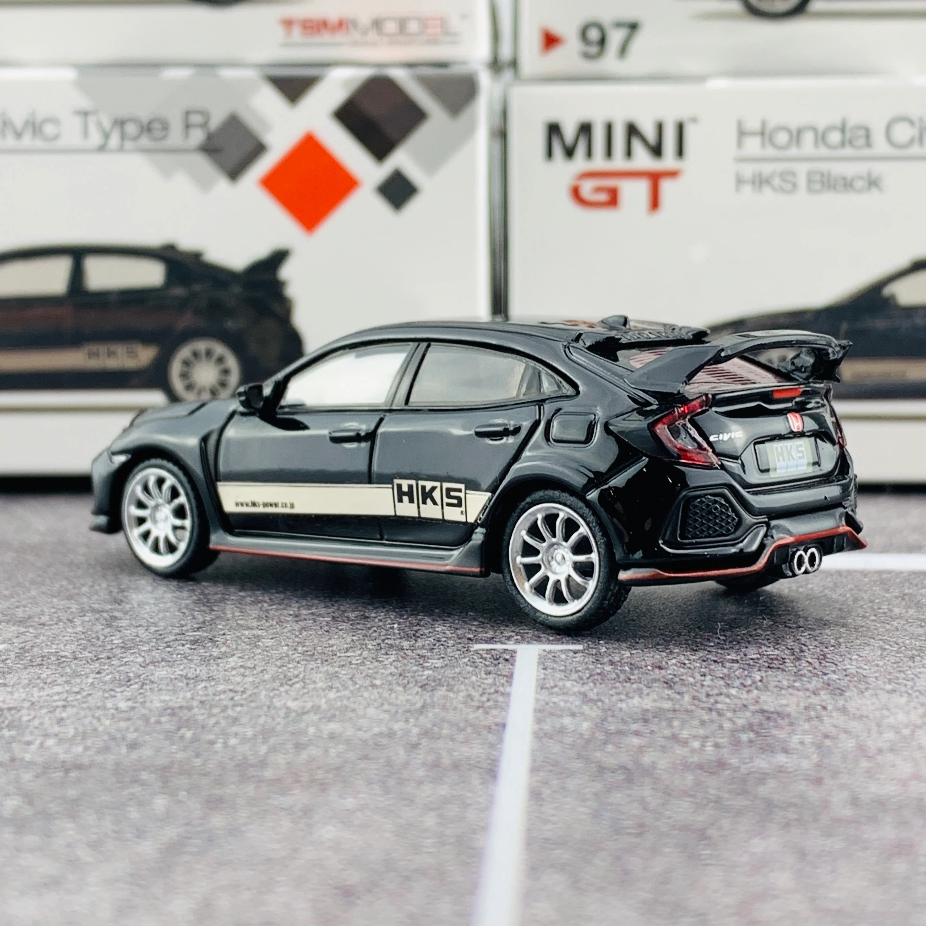 MINI GT 1/64 Honda Civic Type R (FK8) HKS Black (RHD) MGT00097-R - Image 4